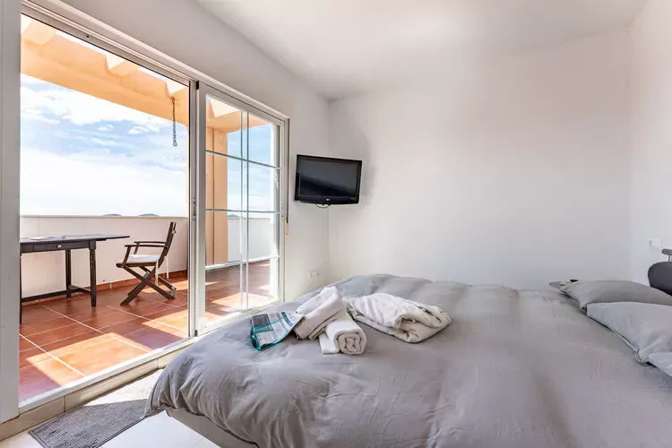 CT 251 - Faro's Lagunas Penthouse - Mijas Costa-Bedroom
