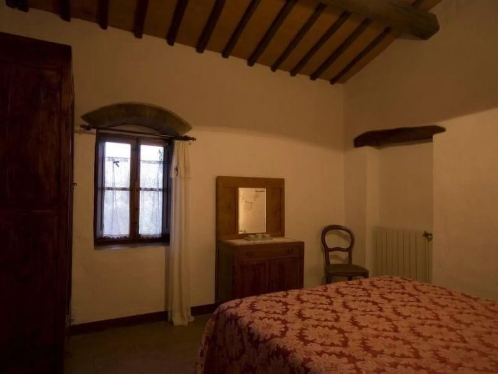 Santinovo Dachgeschosswohnung-Inside