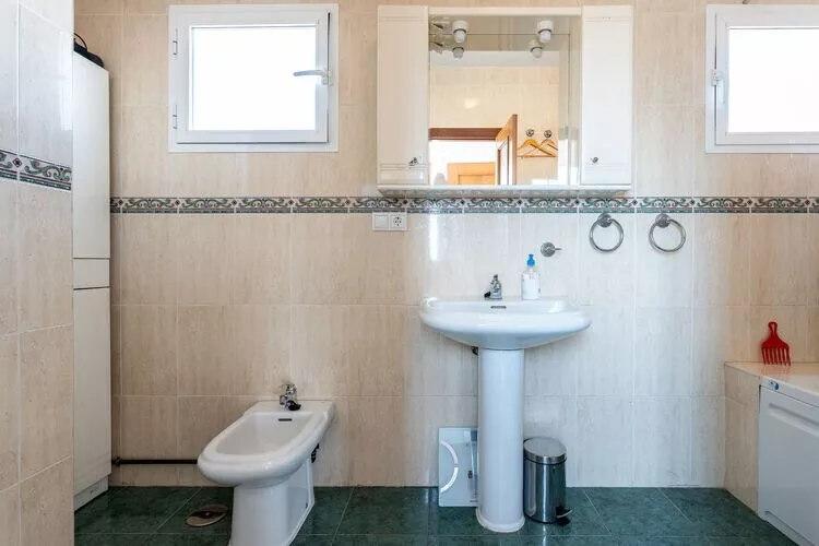 CT 251 - Faro's Lagunas Penthouse - Mijas Costa-Bathroom