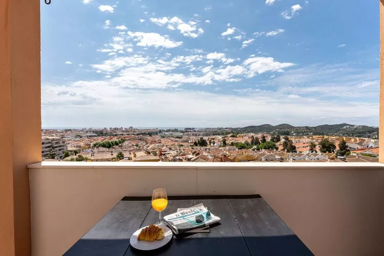 CT 251 - Faro's Lagunas Penthouse - Mijas Costa-Terrace balcony
