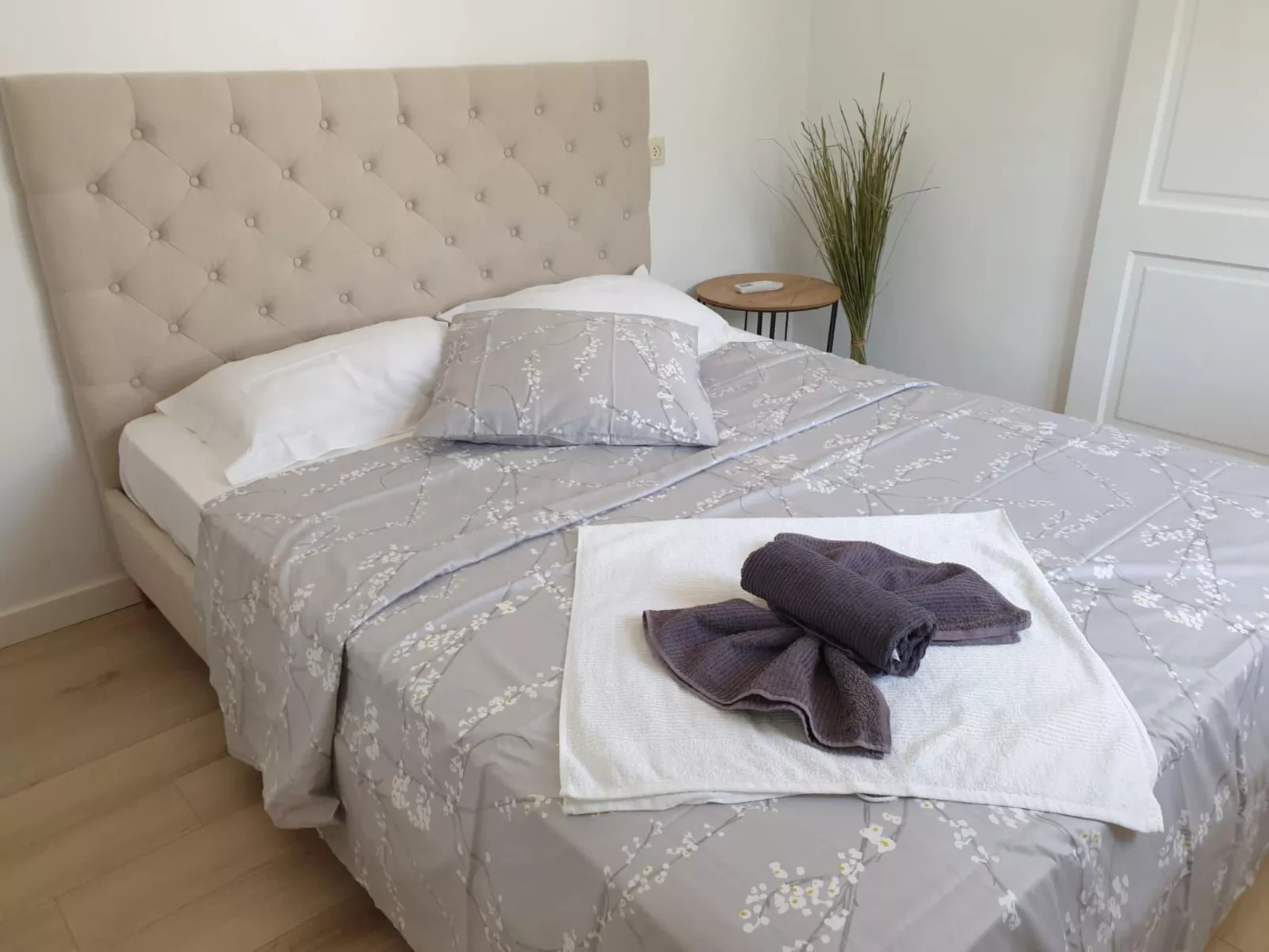 Casa Mila La Sella-Dedans