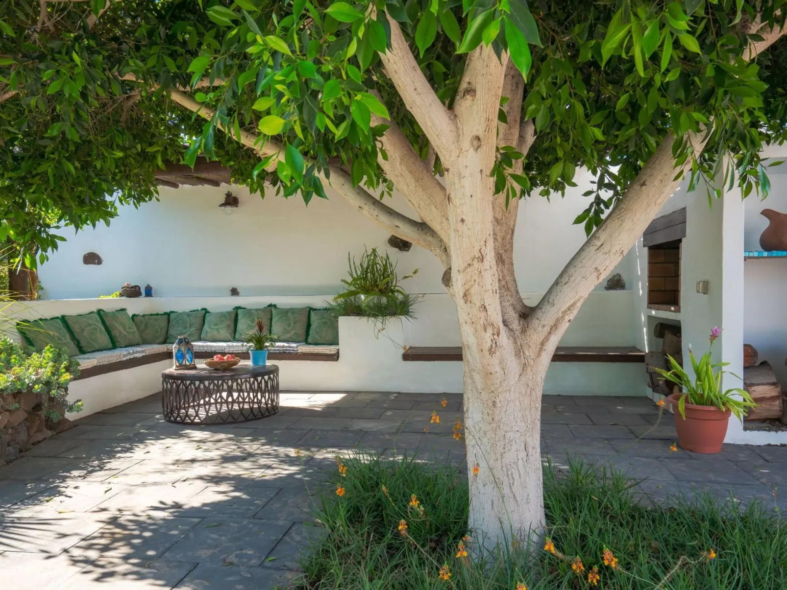 Secret Garden Villa - ländlicher Boutique-Rückzugsort, private tropische Gärten-Outside