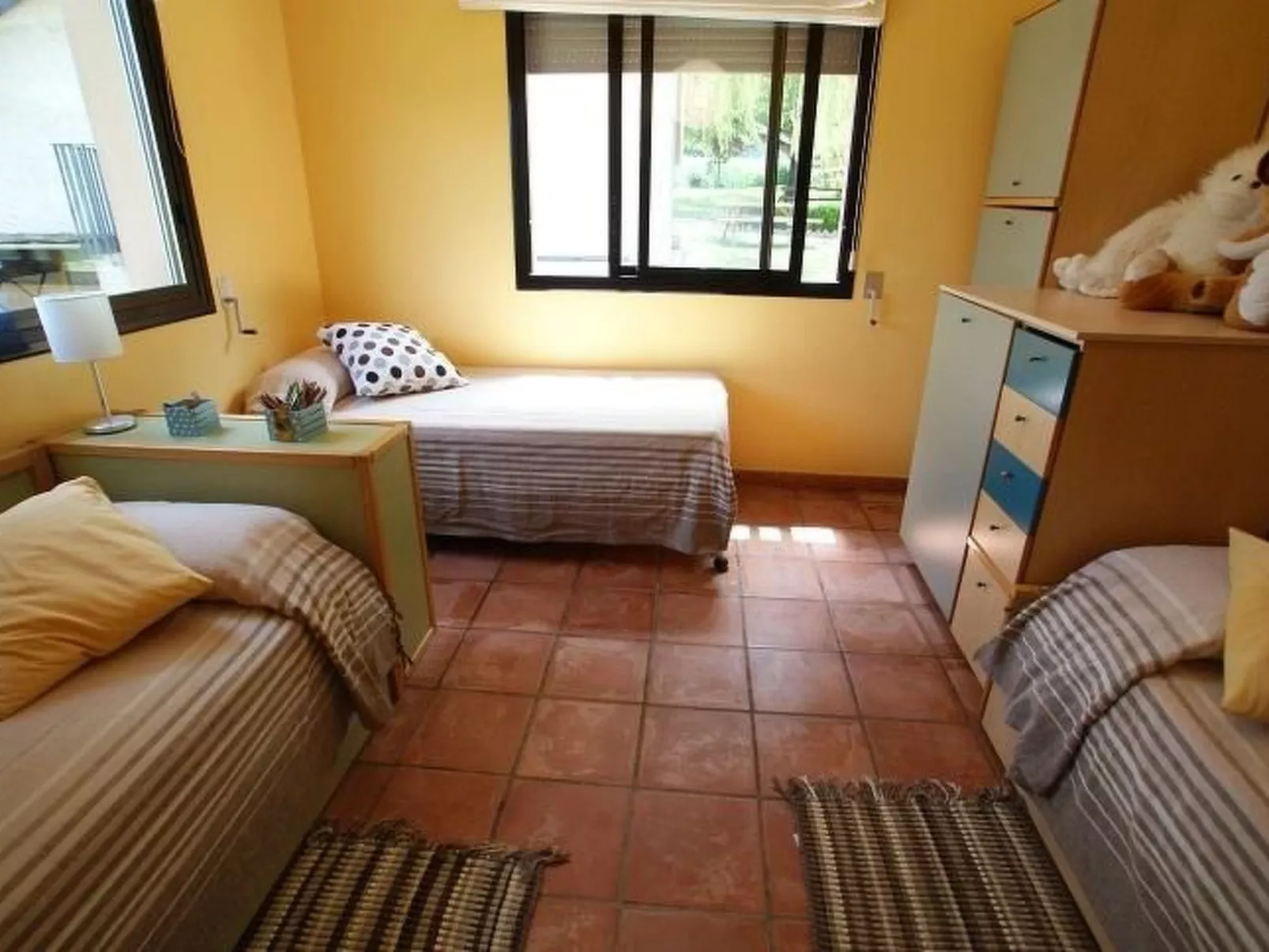 Kleiner Bungalow mit zwei Schlafzimmern.-Inside