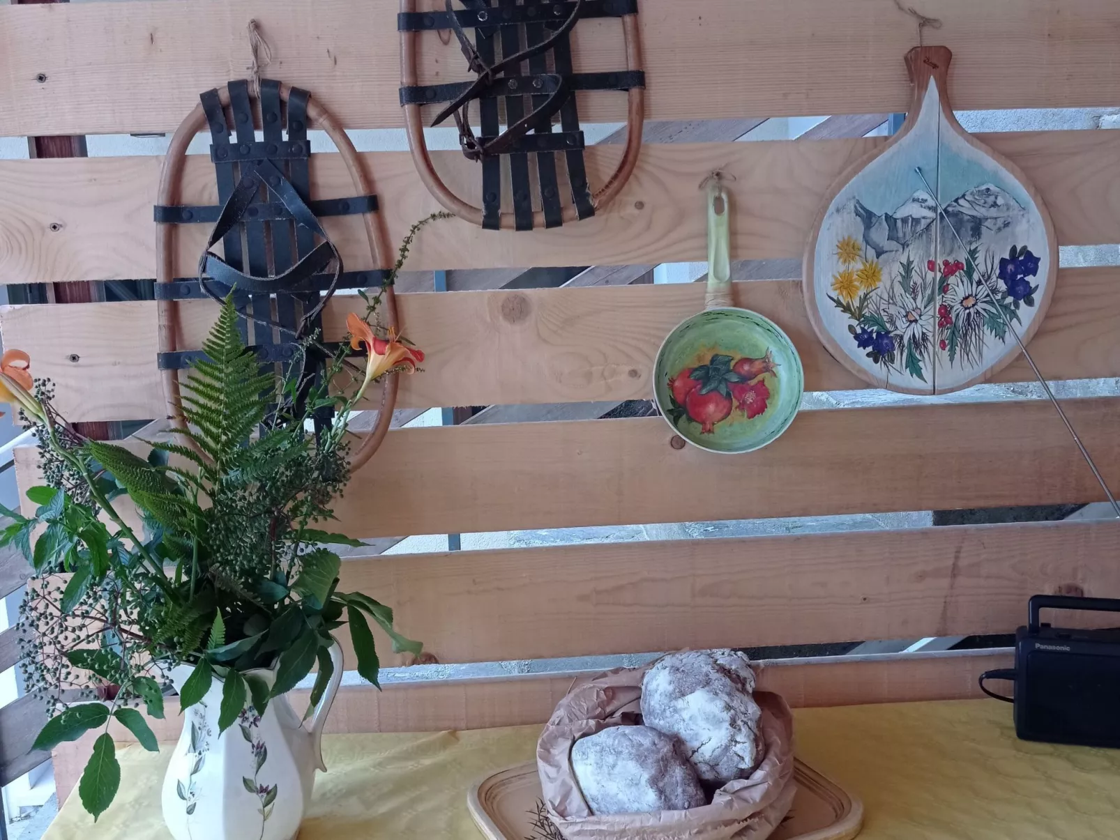 Annas Haus im Dolomiten-Nationalpark-Draußen