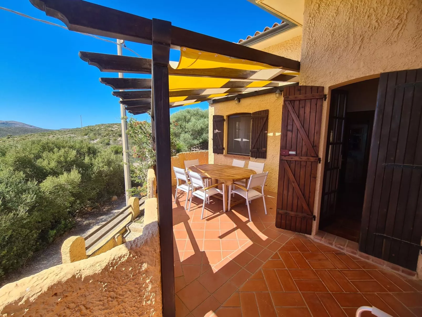 Villa mit Panoramablick-Outside