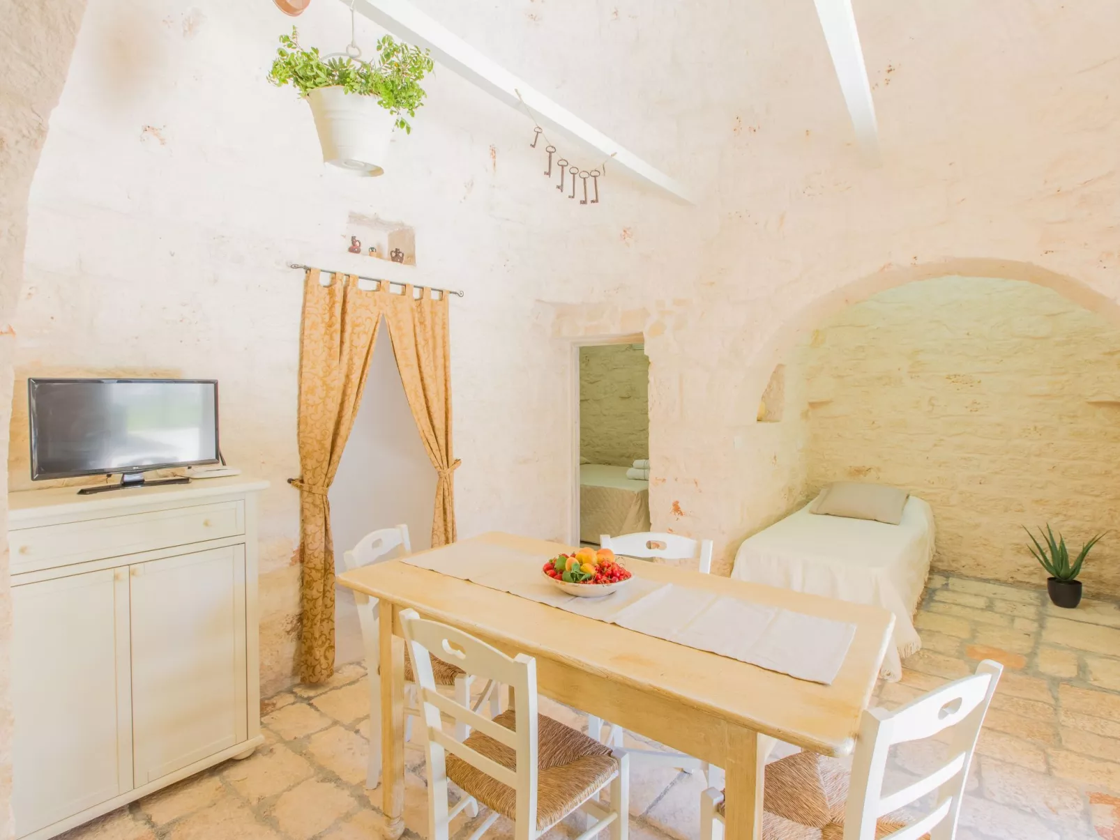 Trullo die Riesenpappel-Image-tags.info