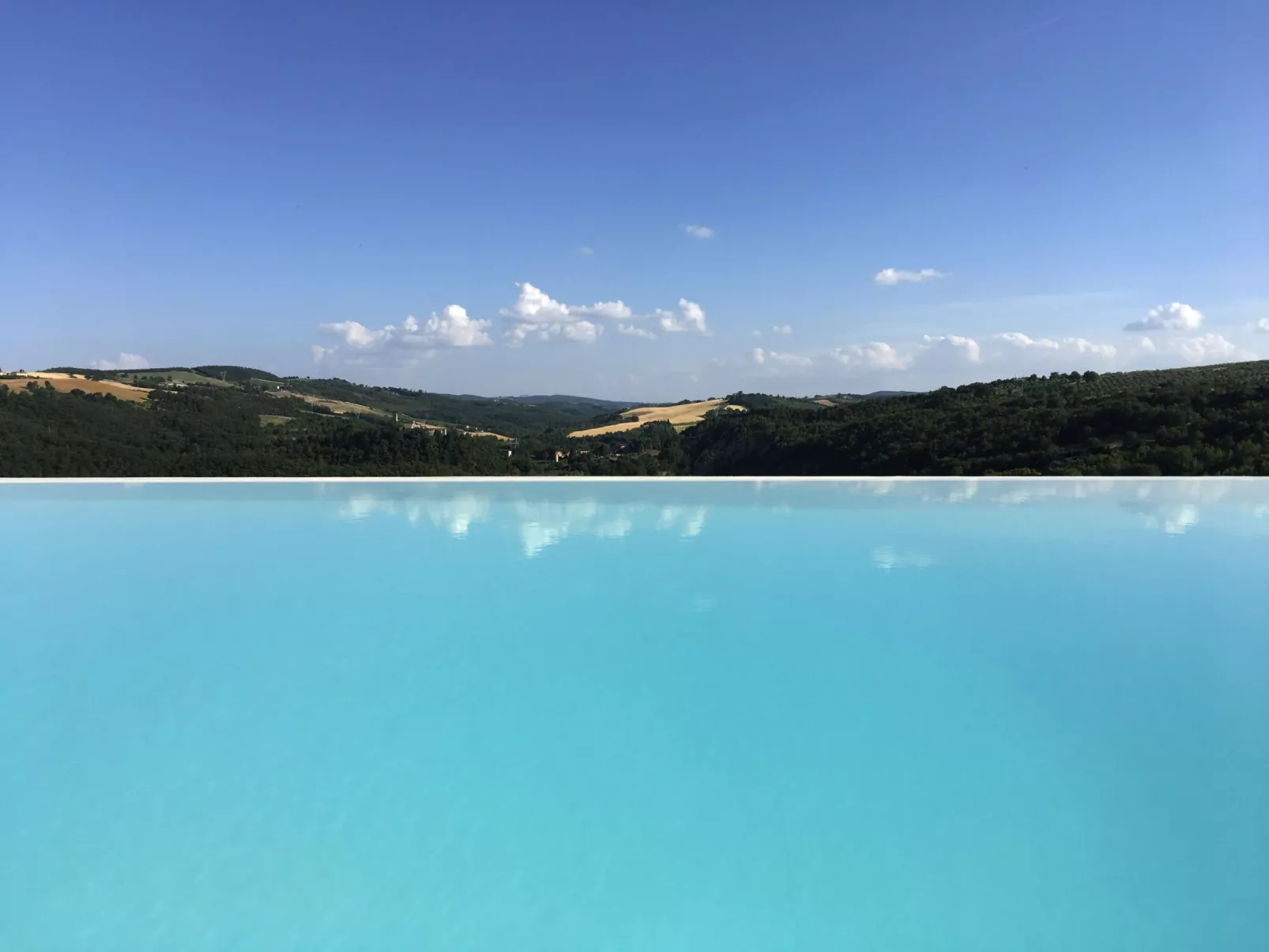 Casale Civitella mit Infinity-Pool