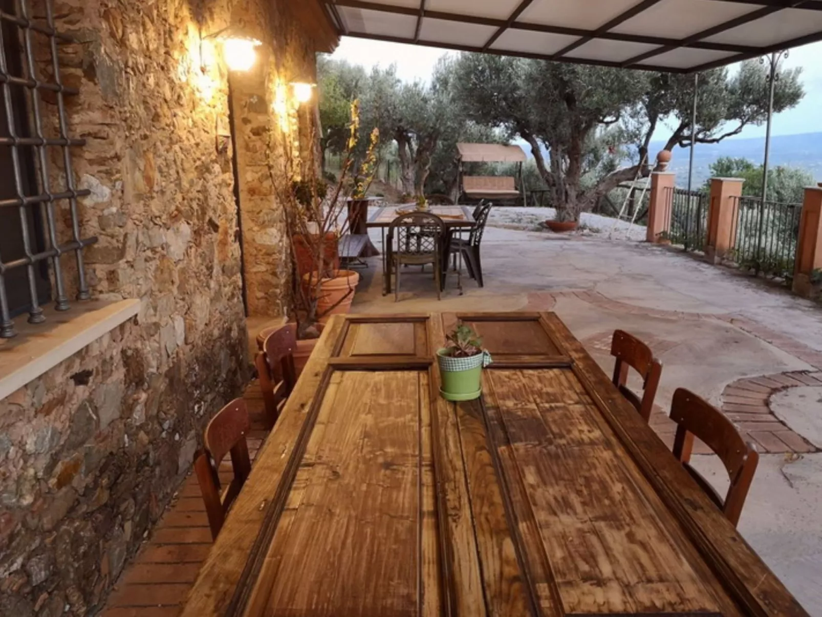 Wunderschöne Villa dei Feaci mit Pool-Outside