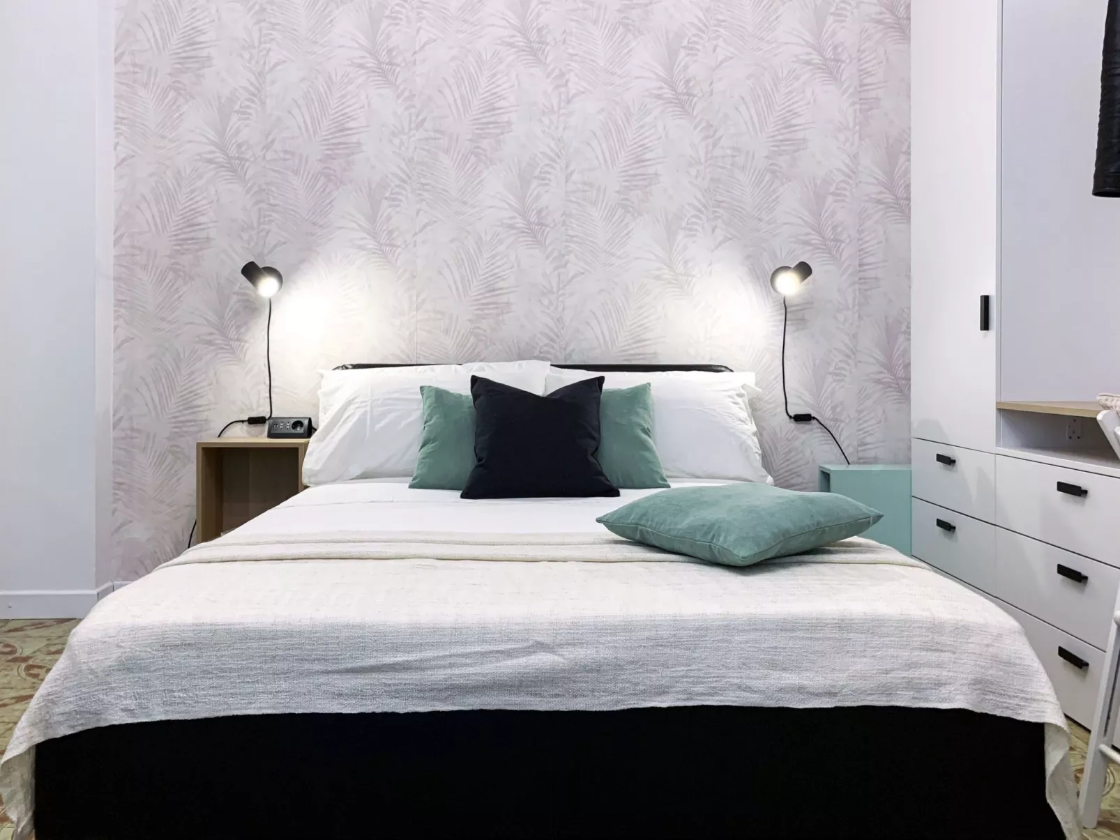 Ein-Zimmer-Wohnung 'Milan' mit Balkon-Drinnen