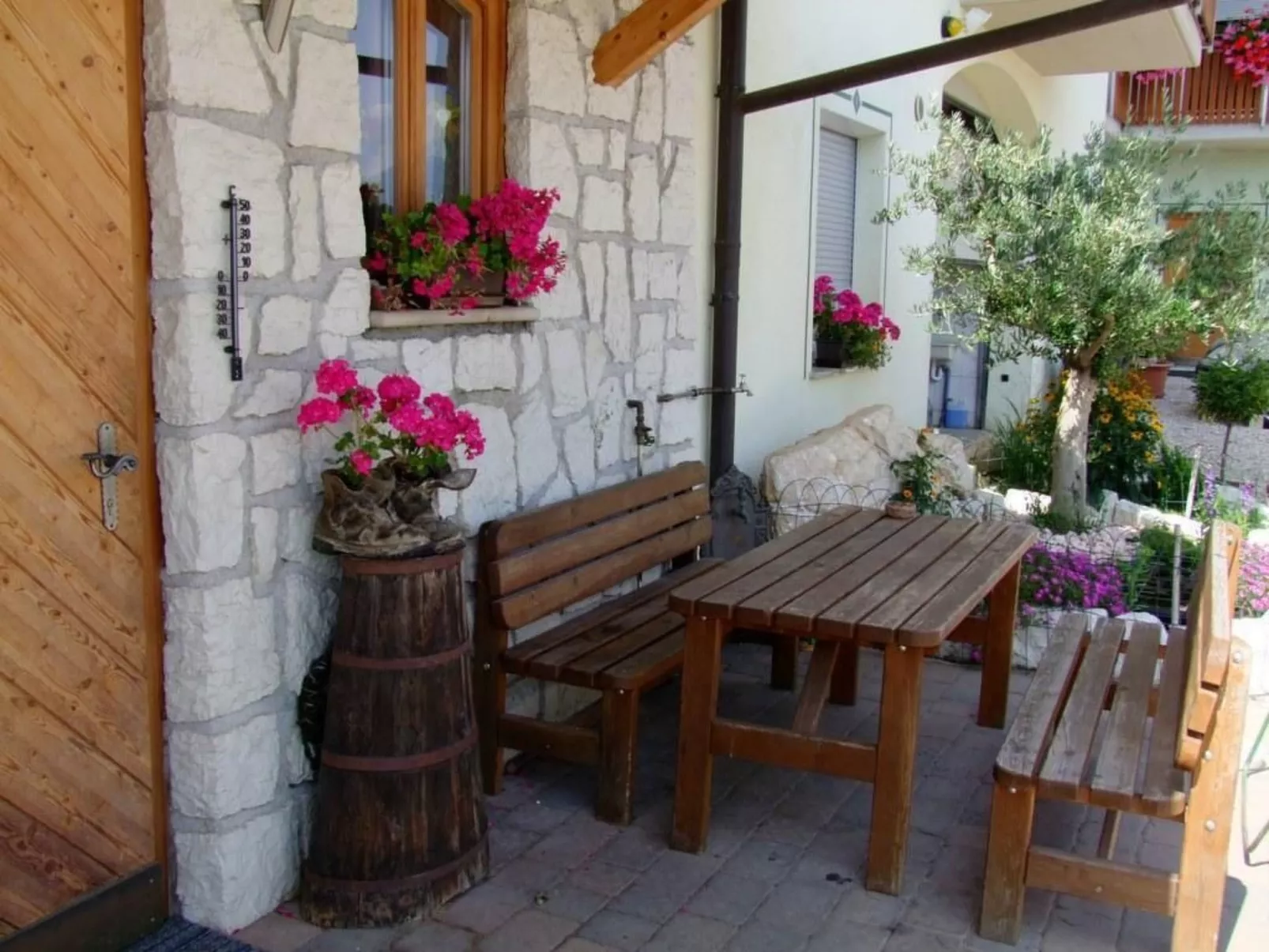 Gala+ Vernatsch-Draußen