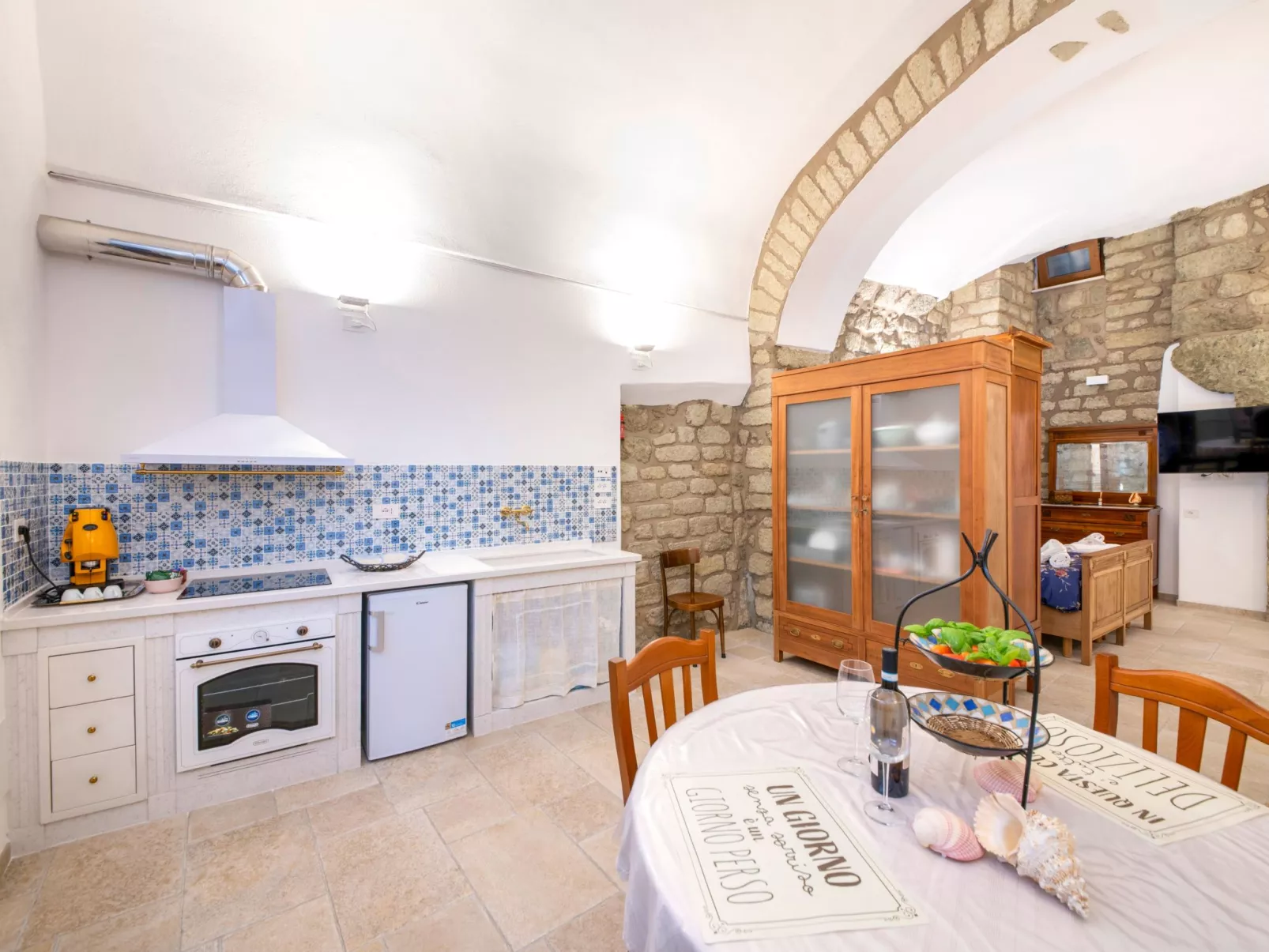 Vico Secondo Antike Ferienwohnung historisches Zentrum-Inside