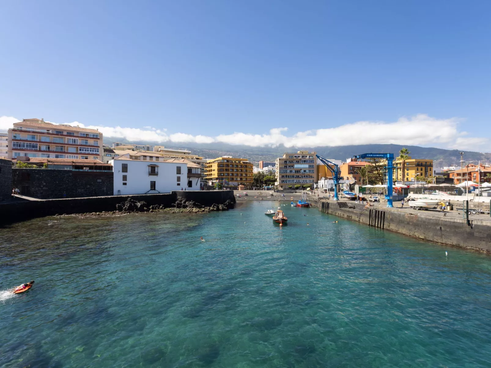 Prime Homes Muelle Studio-Outside