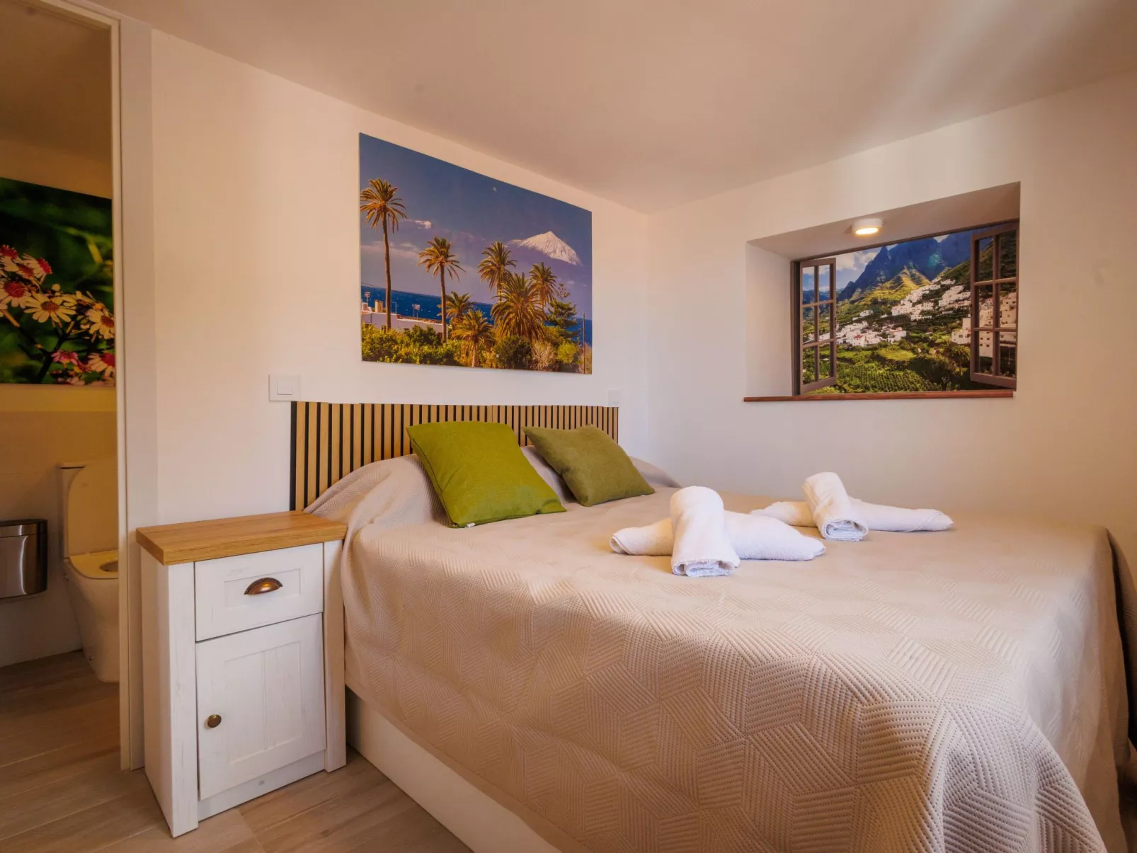 Casa del Puente-Inside