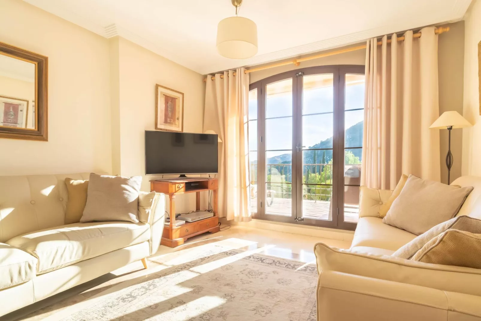 CT 244 - Faro' s Finca de Los Arqueros - Golf & Dolce Vita-Wohnzimmer