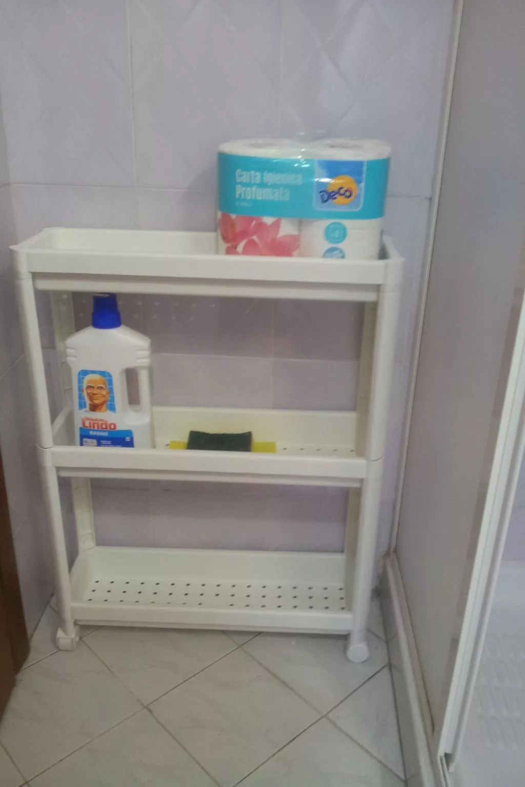 Gemütliche Wohnung in Borgo-Sanzio mit Privatparkplatz-Image-tags.info