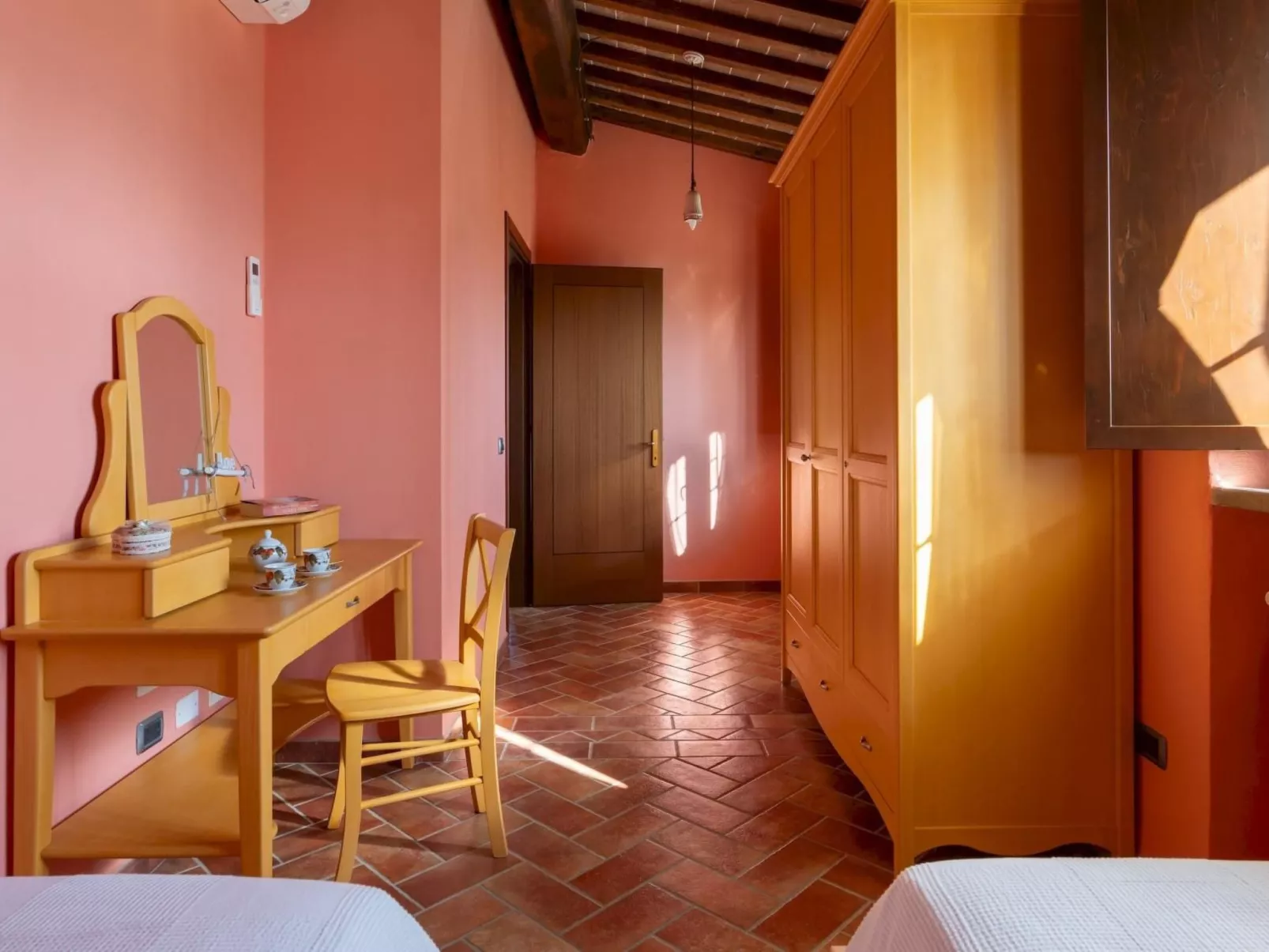 "Villa Peruccio - Schmuckstück in Volterra-Drinnen