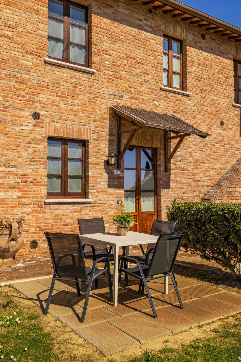 Wohnung 'Noble Sanguineto-Draußen