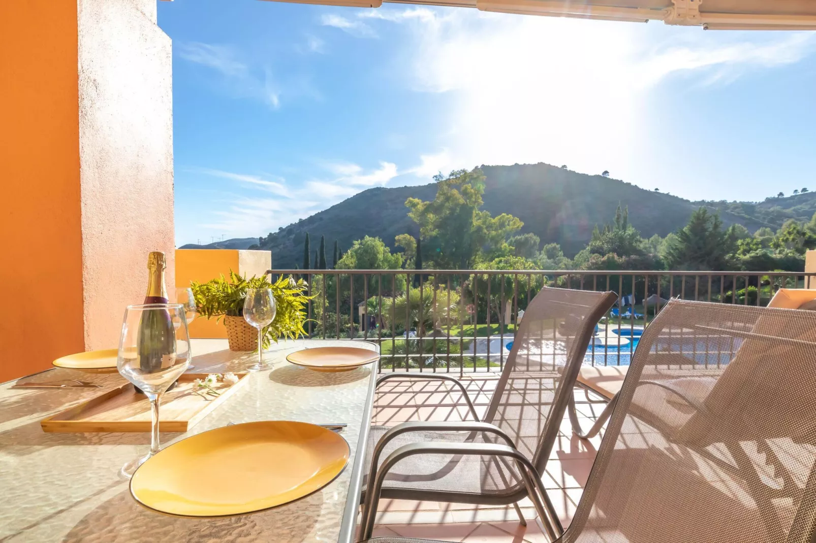 CT 244 - Faro' s Finca de Los Arqueros - Golf & Dolce Vita-Terrassenbalkon