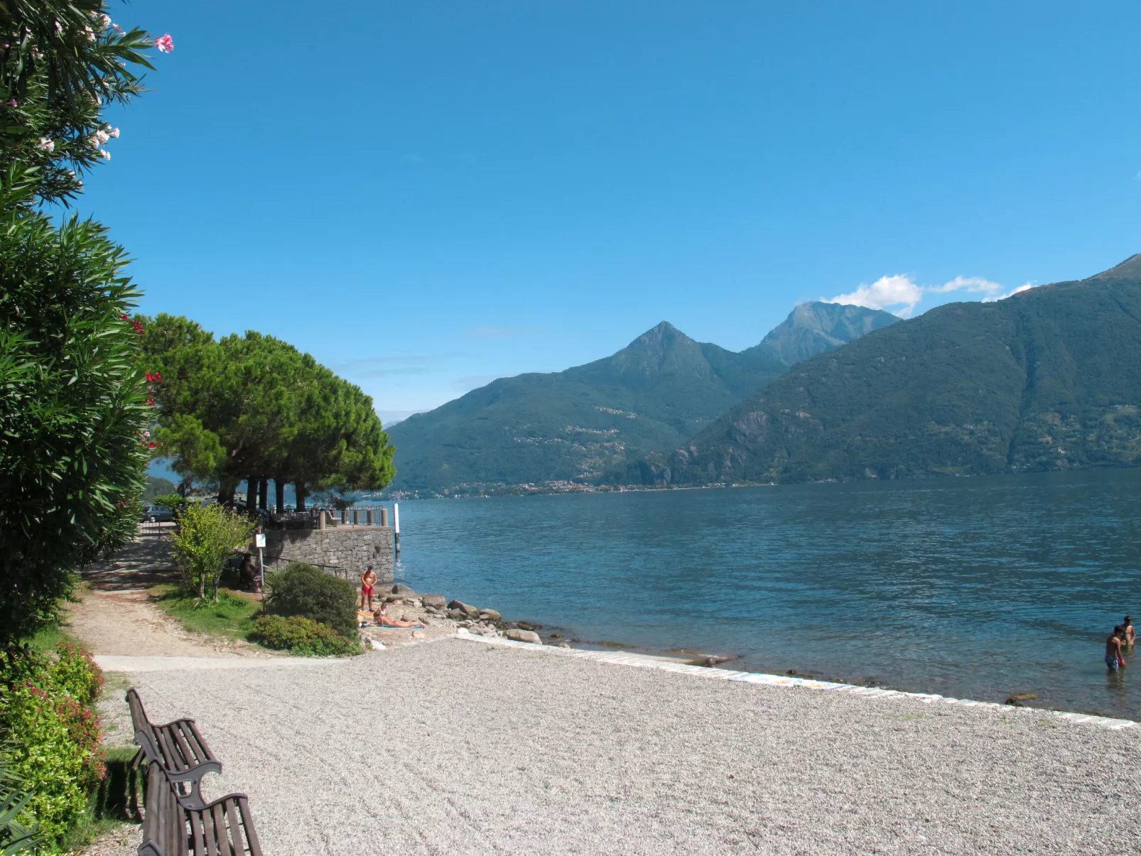 Little Paradise-Area