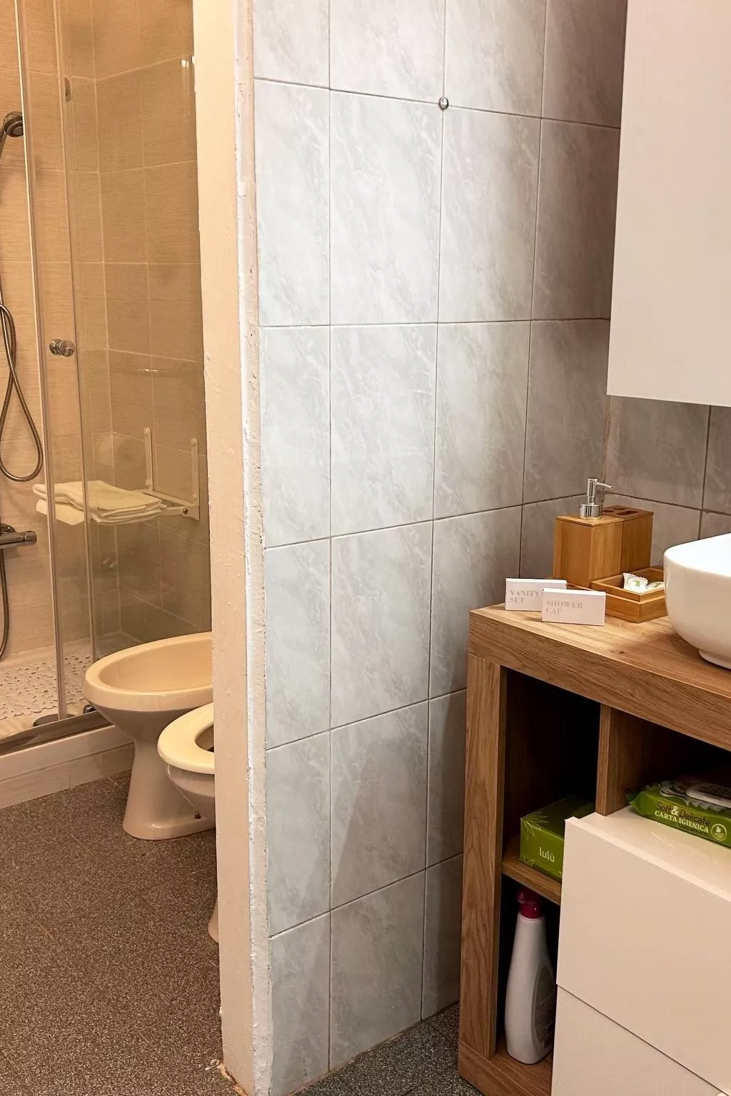 Wohnung 'Annina' mit Terrasse-Drinnen