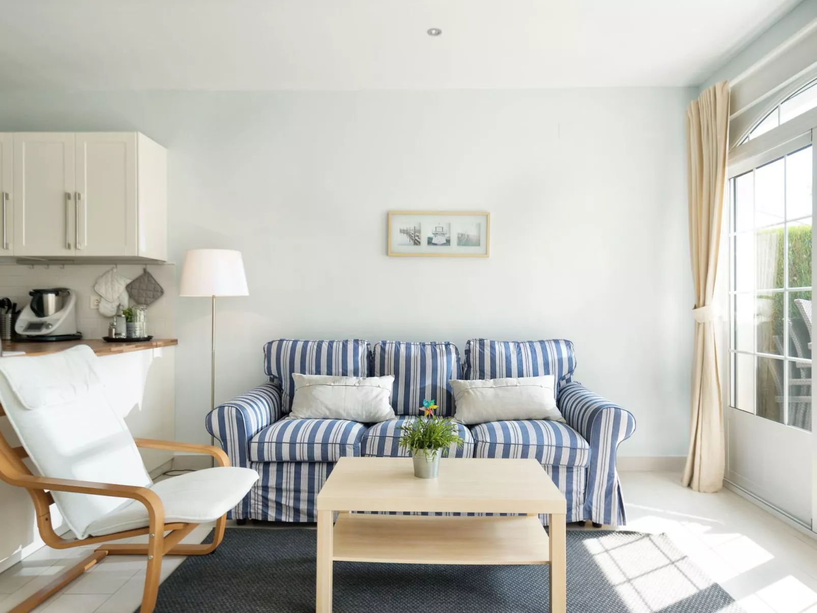 Mit Garten, Grill und Terrasse-Dedans