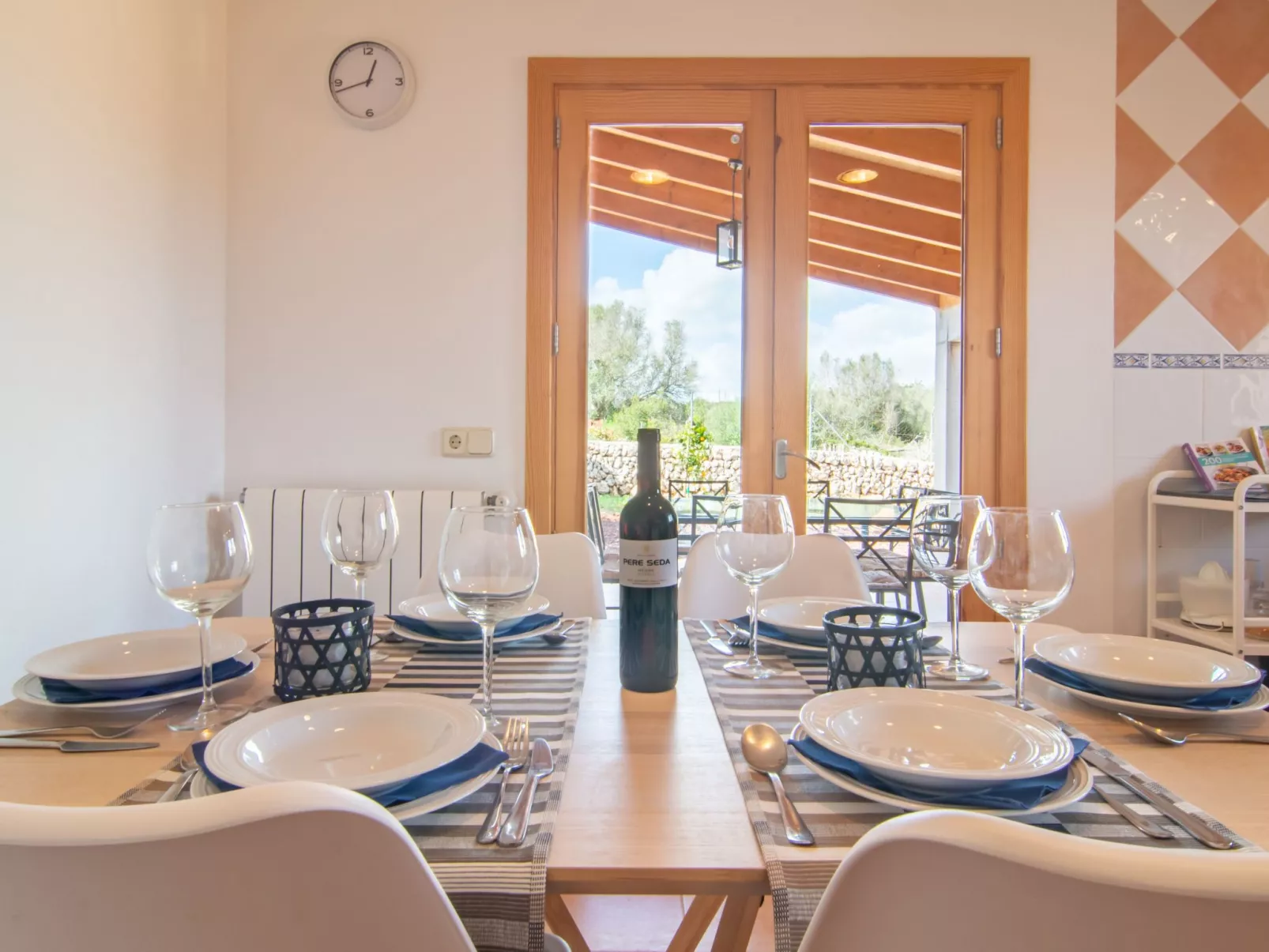 Stilvolle, top-moderne, traumhafte Finca in Sineu-Outside