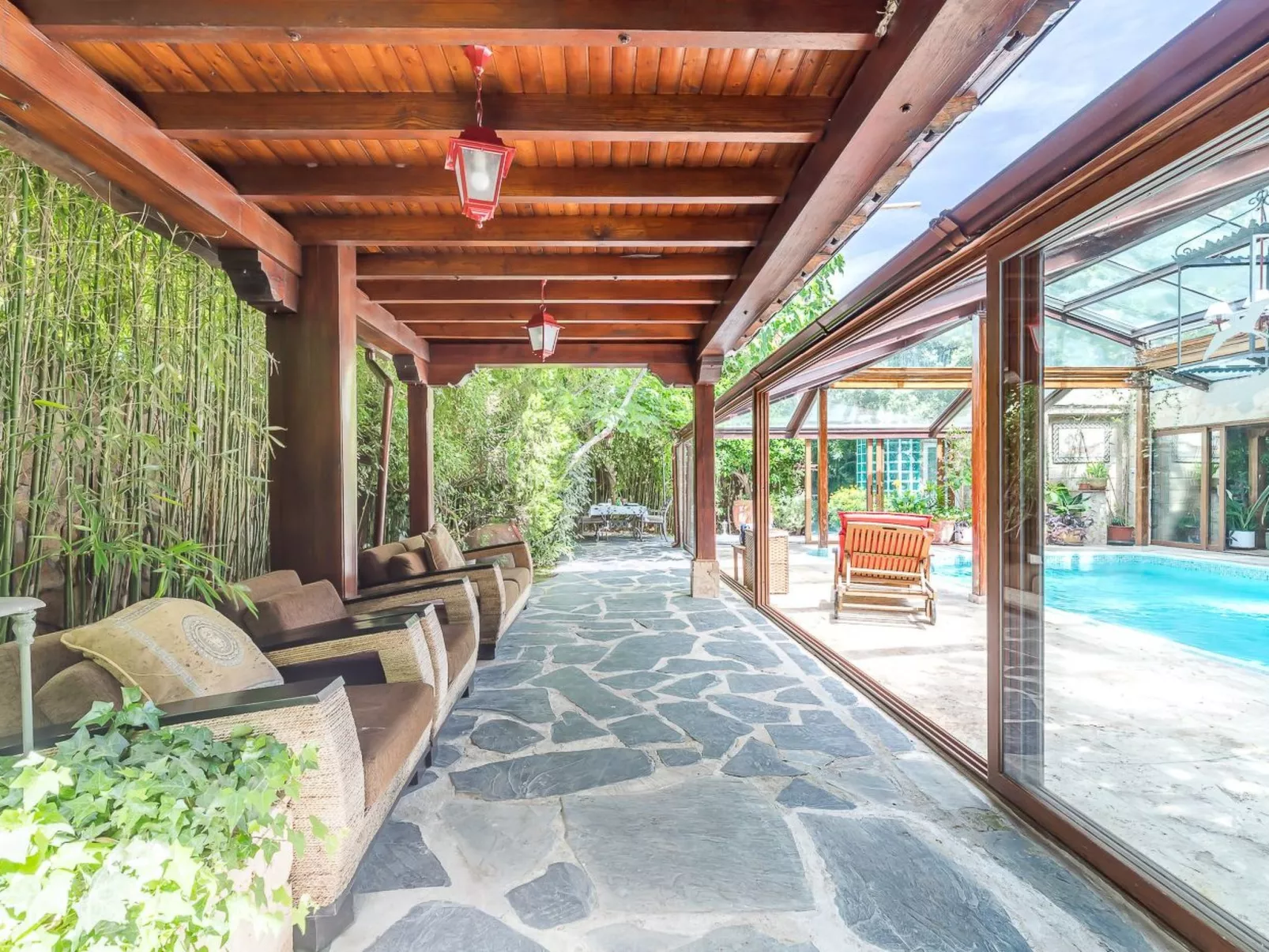 5-Suiten Madrid Villa Oasis, Schwimmbad-Spa, Fitnessraum, Club-Outside