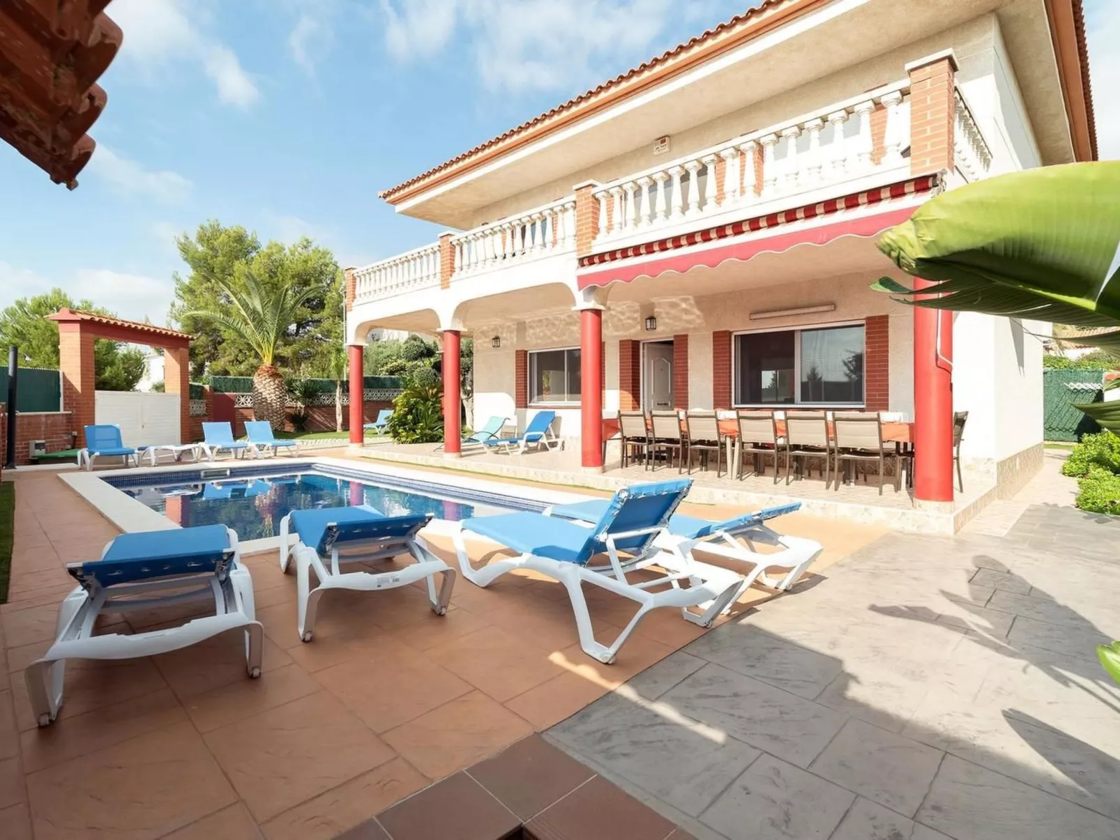 Chalet 'Vista Cunit' mit privatem Pool