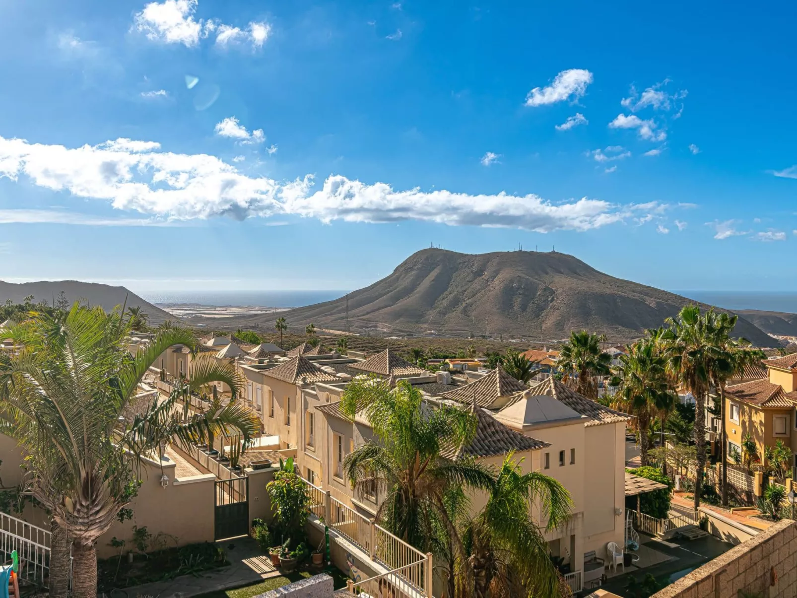 Villa del Duque-Outside