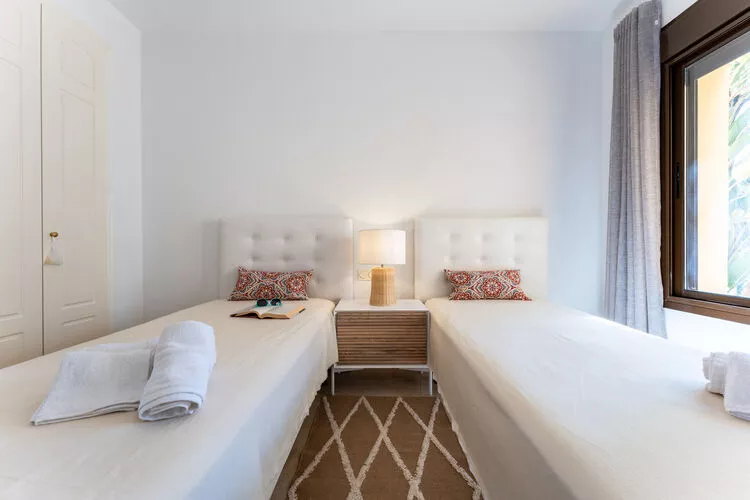 CT 199 HHH - Duquesa Village-Bedroom