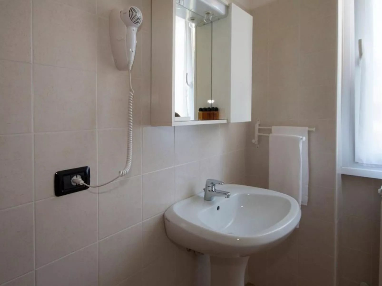 Wohnung mit Parkplatz und Strand in der Nähe-Inside