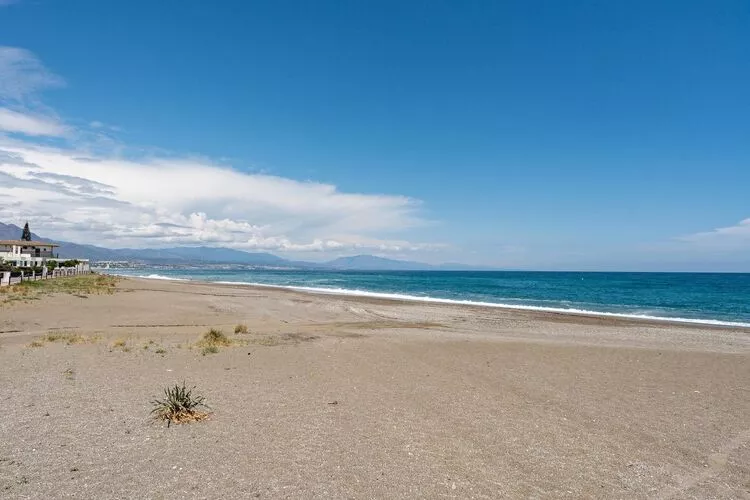 CT 240 - Beachfront Apartment -Don Juan Manilva-Gebiete Sommer 5 km