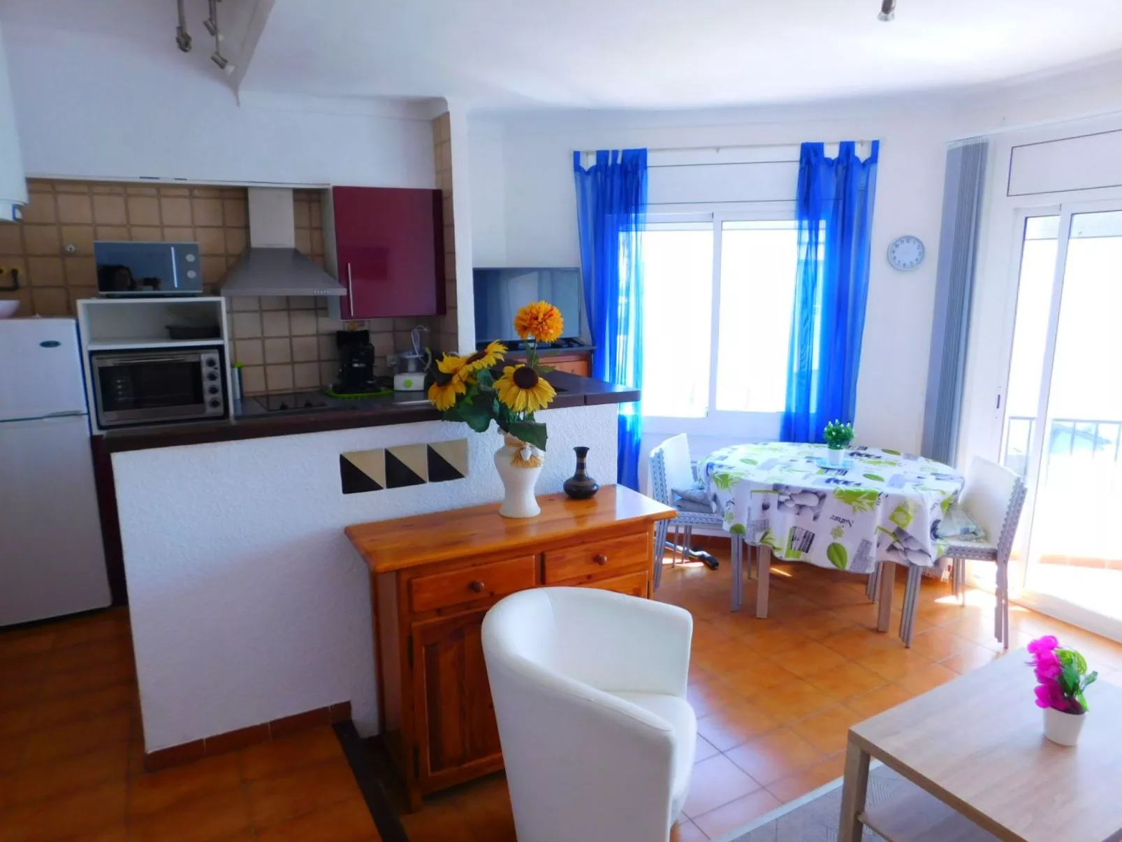 Zimmer mit Parkplatz Roses, Costa Brava-Image-tags.info