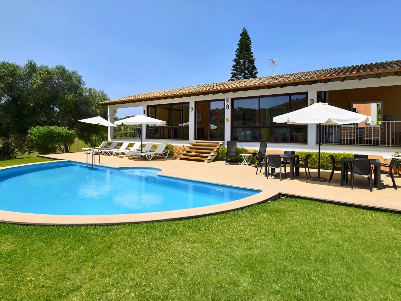 Finca in Meeresnähe mit Schwimmbad und Kinderbecken-Image-tags.info