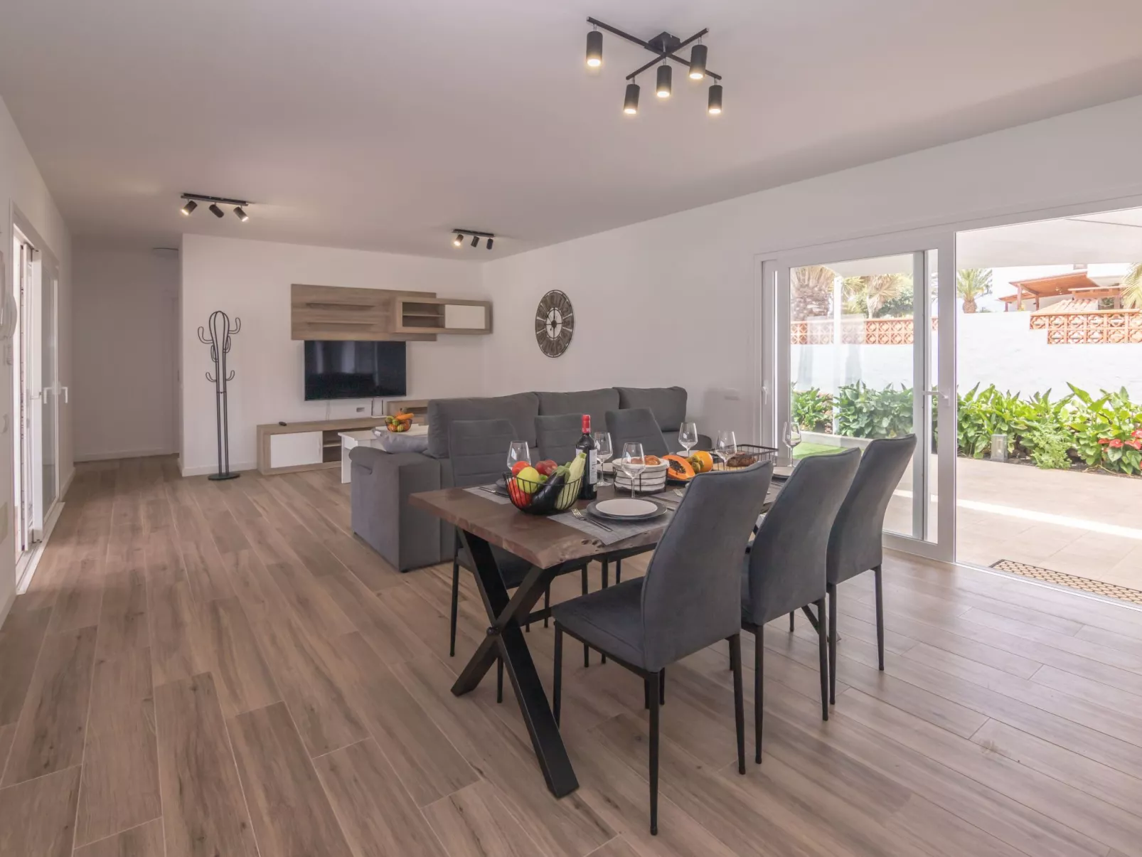 Villa Tagoror-Inside