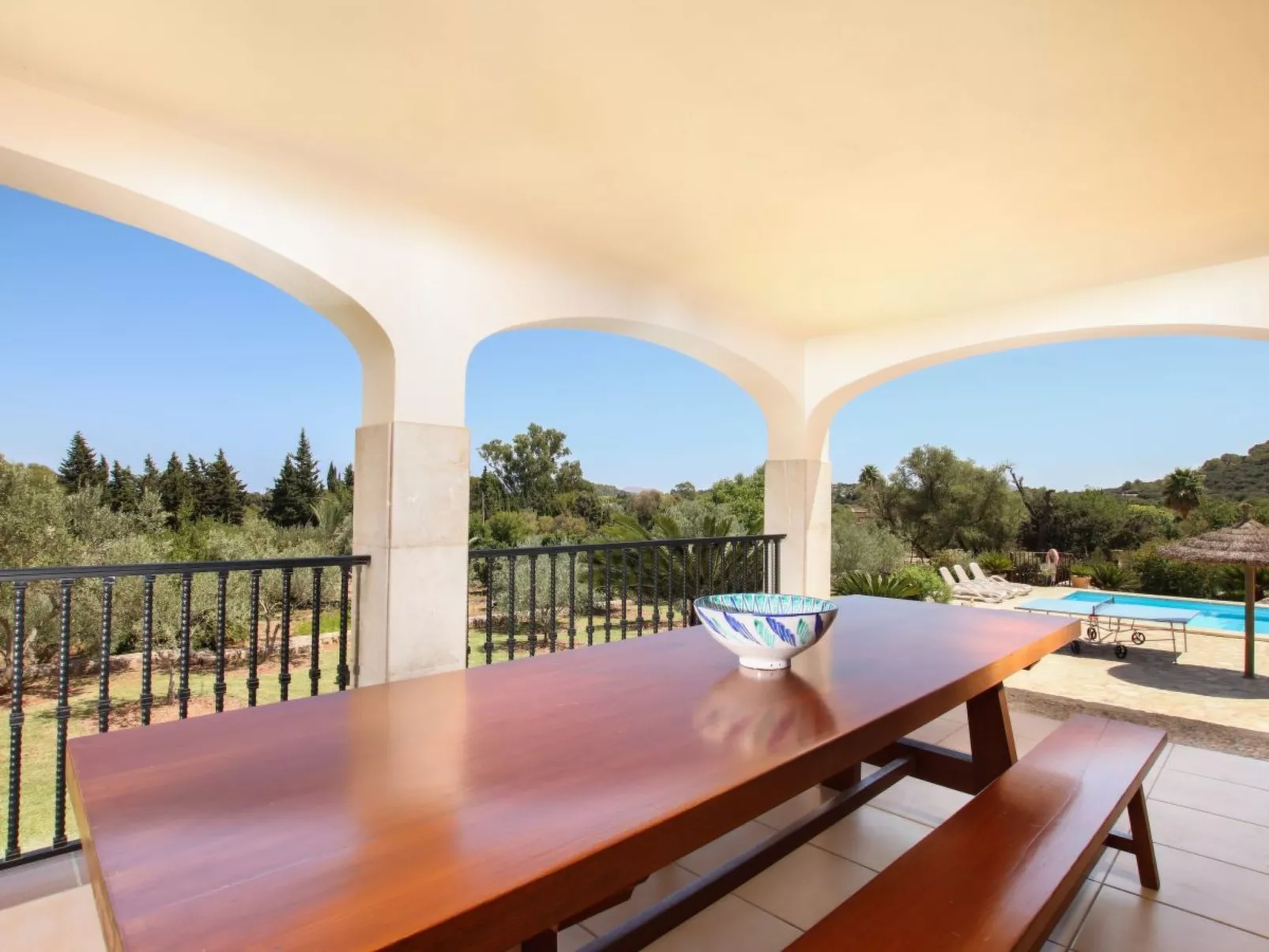 Prächtiges Landhaus mit spektakulärer Aussicht-Image-tags.info