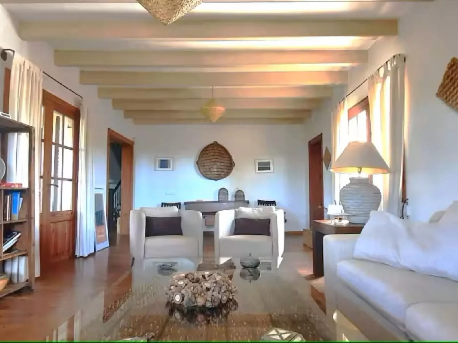 Charmante Familienvilla am Meer von Son Veri-Image-tags.info