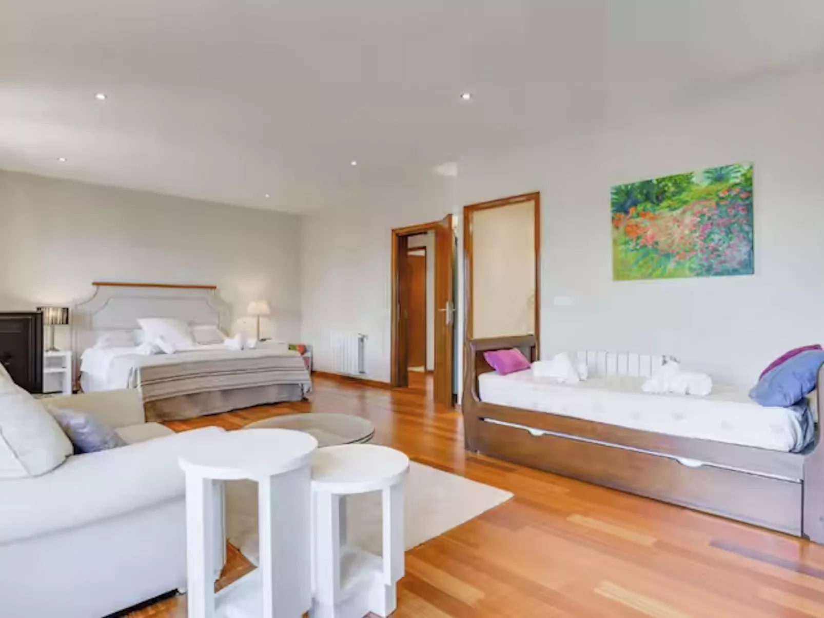 Villa mit Pool in Cala Estancia, nahe Palma-Inside