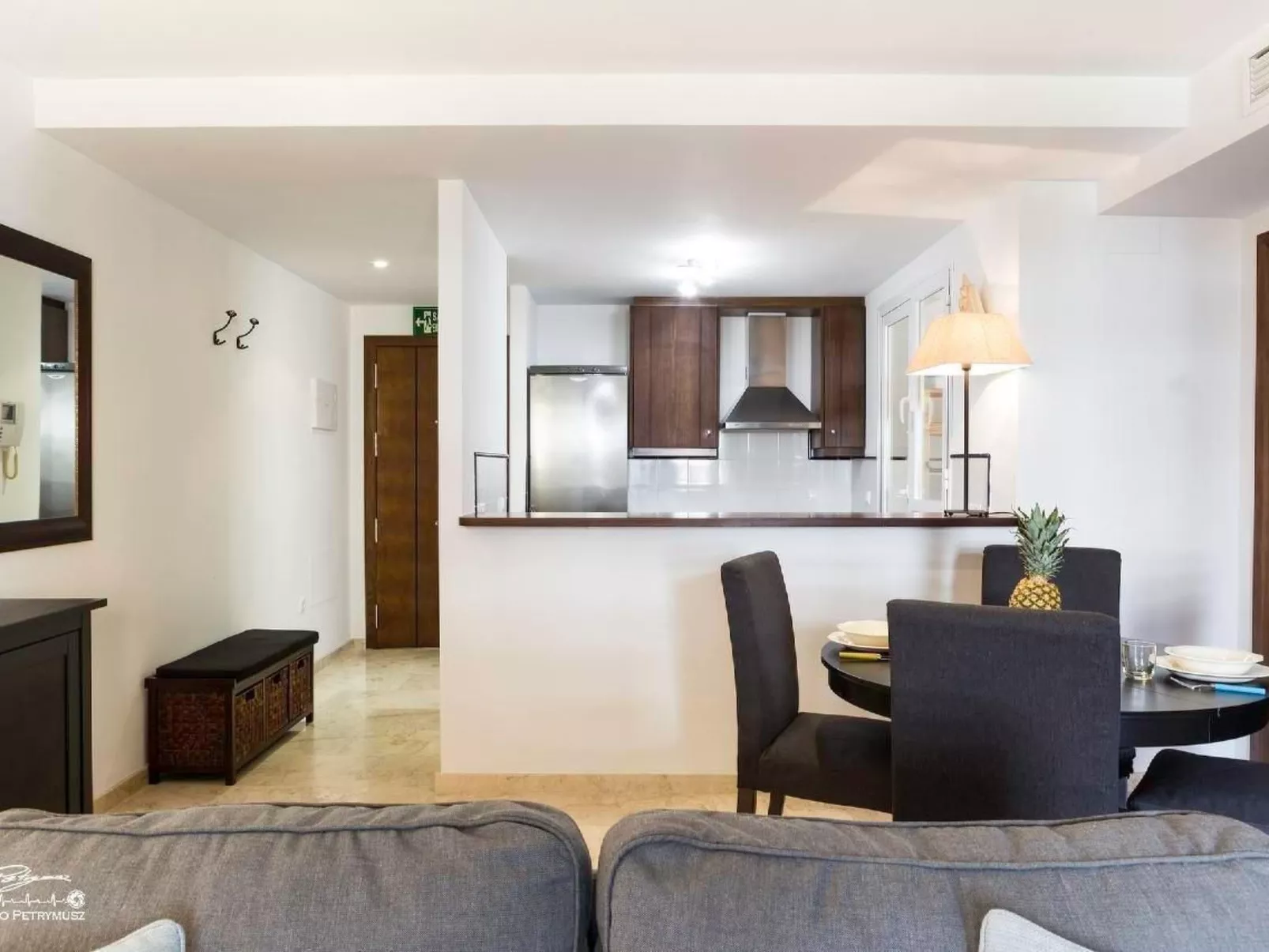 "Blue" mit Schwimmbad-Image-tags.info