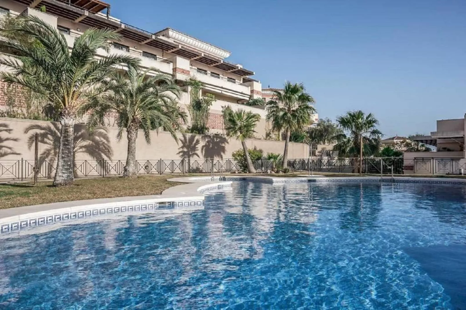 Costa Brisas Almayate-Piscine