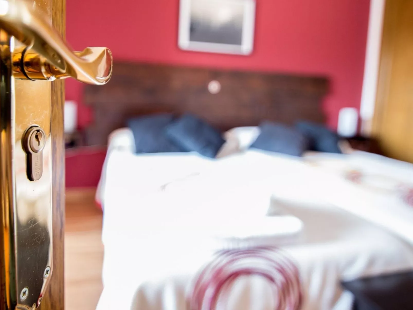 Callejón del Pozo II-Image-tags.info