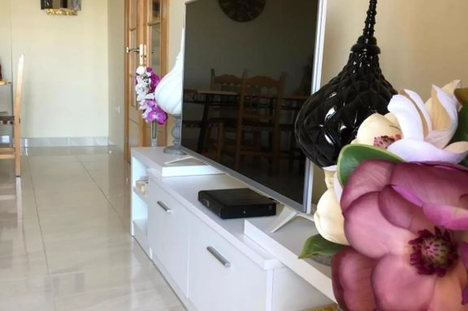 Costa Brisas Almayate-Salon