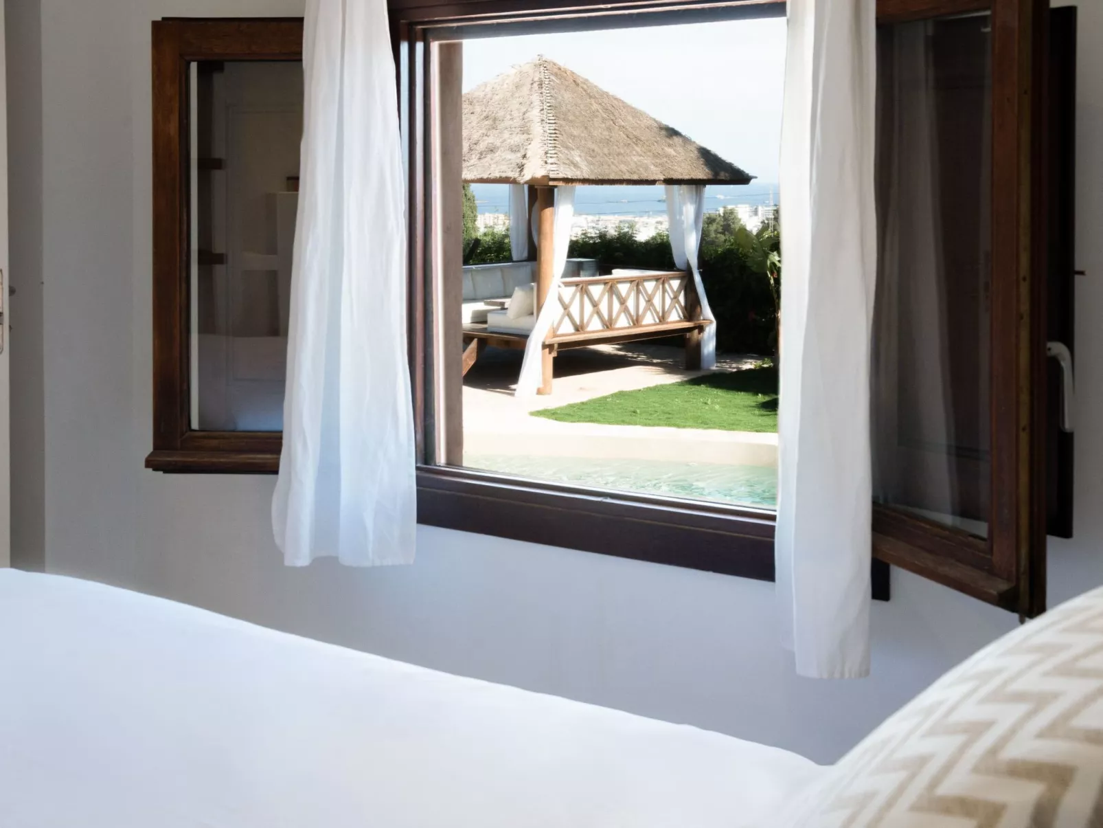 Villa Calyssa in Ibiza Privater Pool Meerblick-Inside