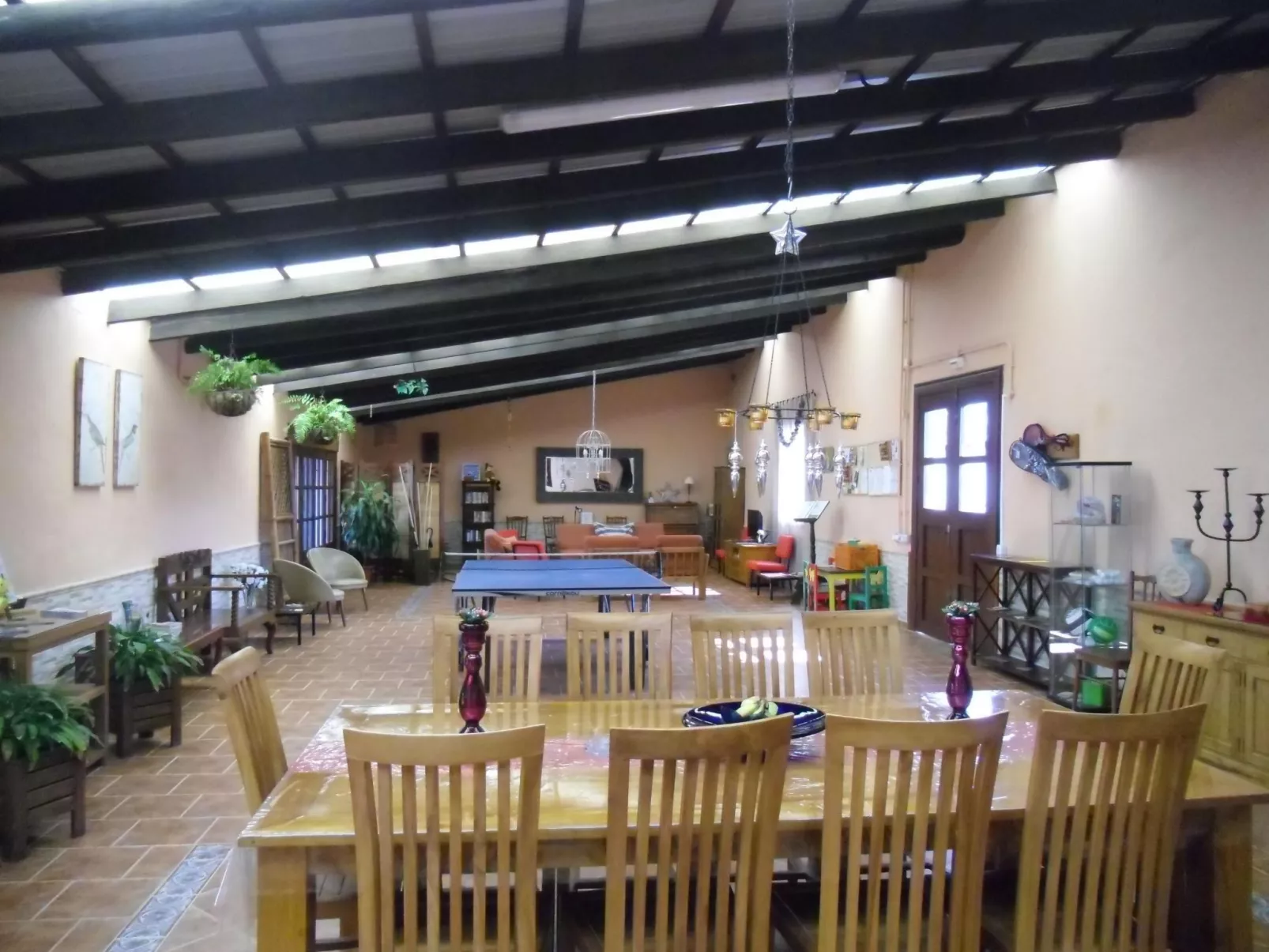 Familienanwesen von 60.000 m2 mit Schwimmbad-Inside