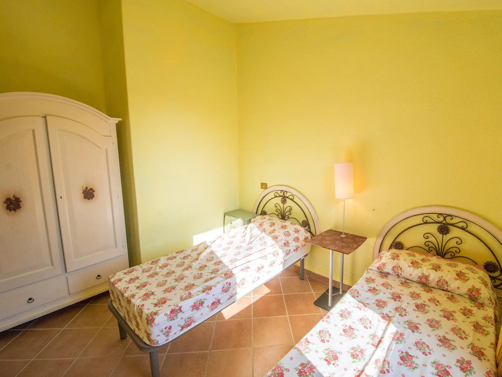 Drei-Zimmer-Wohnung "Il Borgo2" 400 Meter vom Meer entfernt-Inside