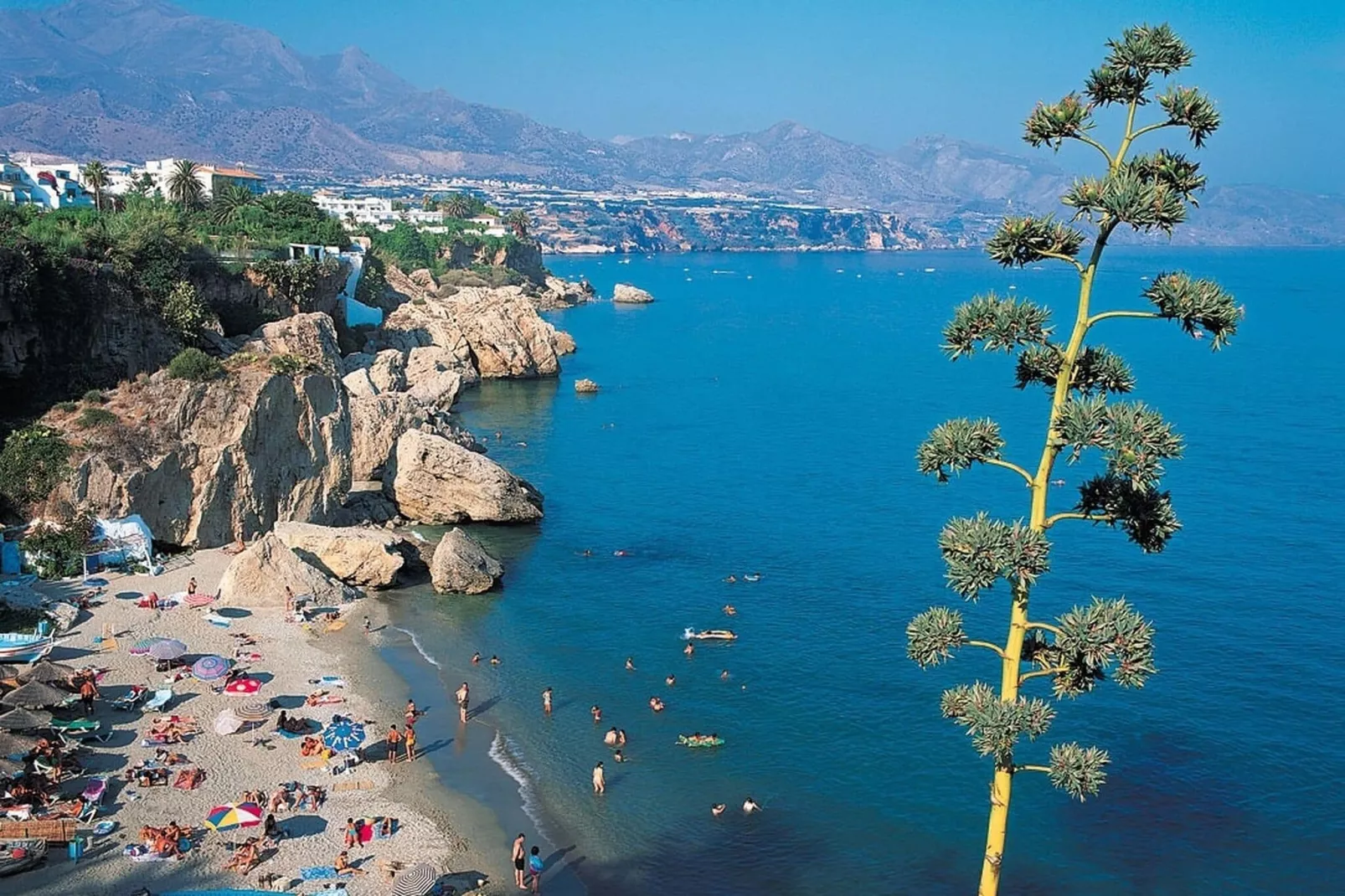 Costa Brisas Almayate-Zones d'été à 1 km