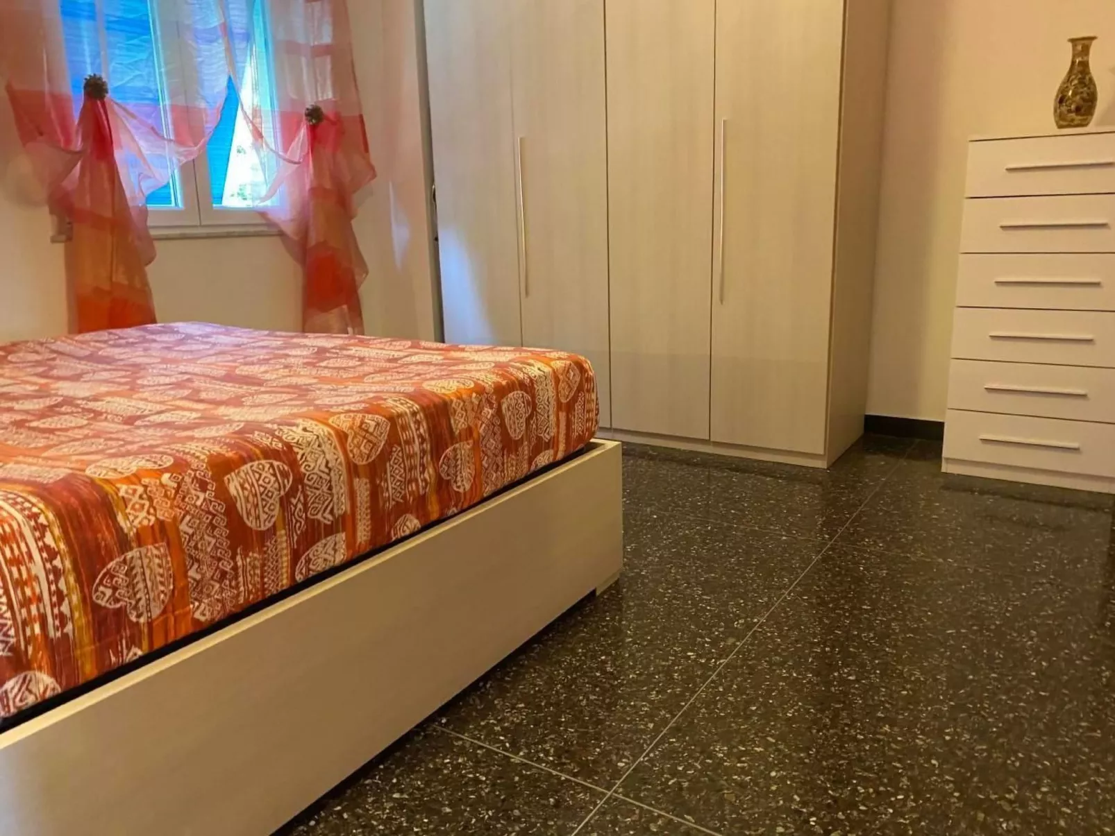 Wohnung mit Meerblick-Inside