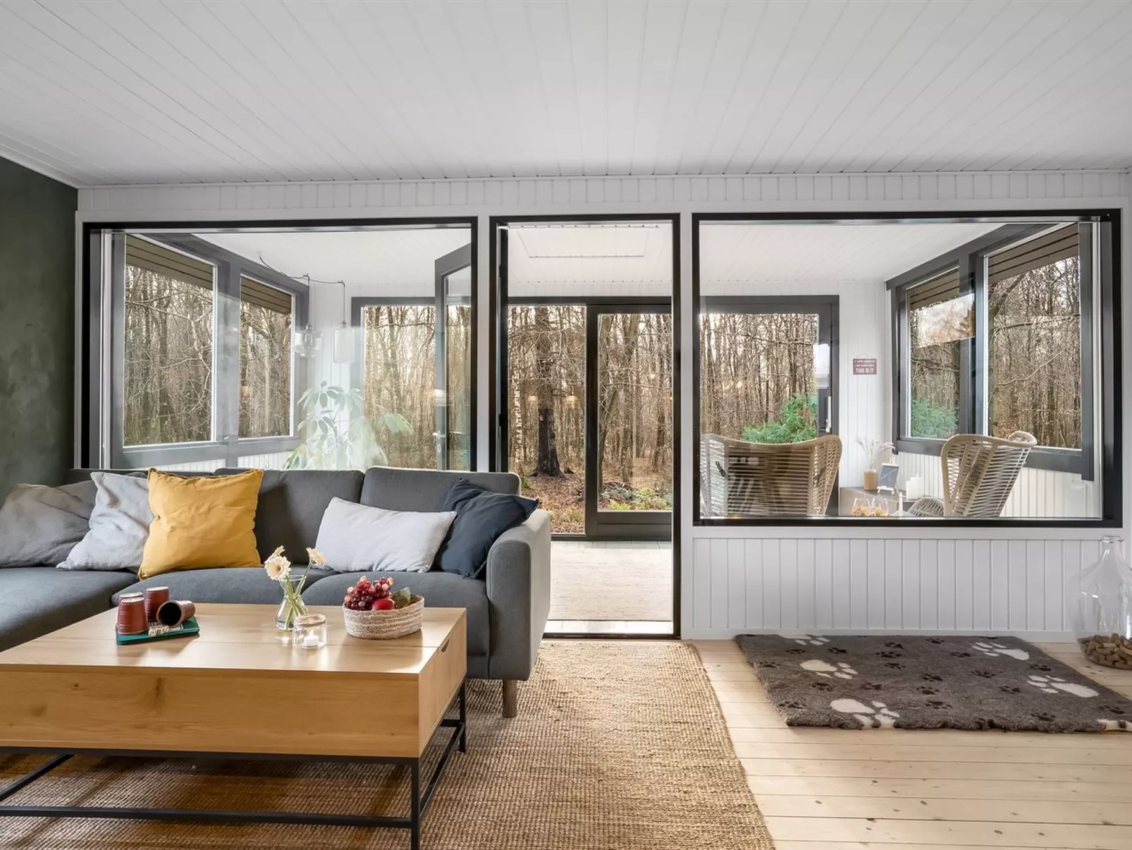 "Dreng" -  from the sea-Drinnen