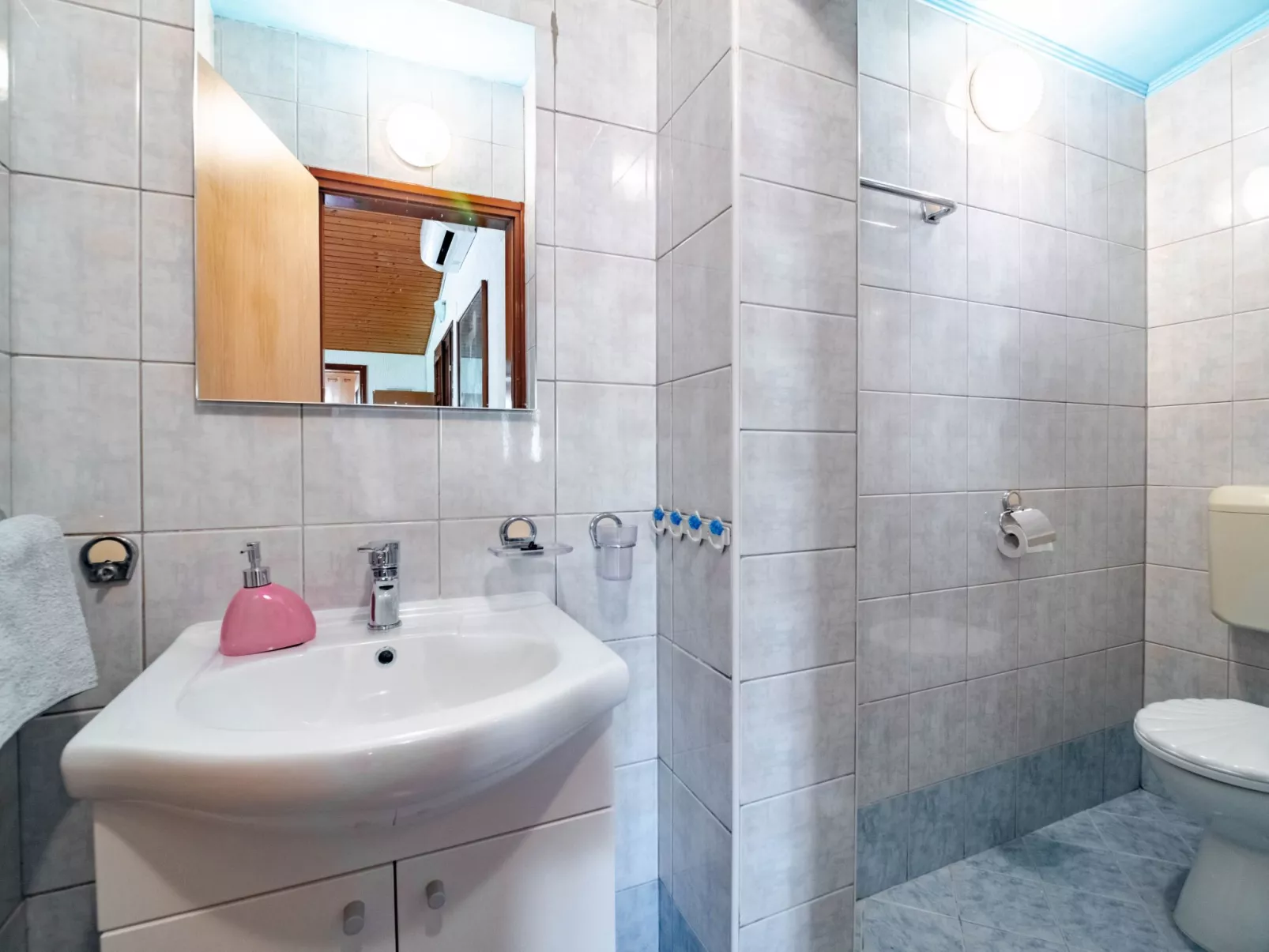 Apartment "Arijana2" mit privater Terrasse-Inside