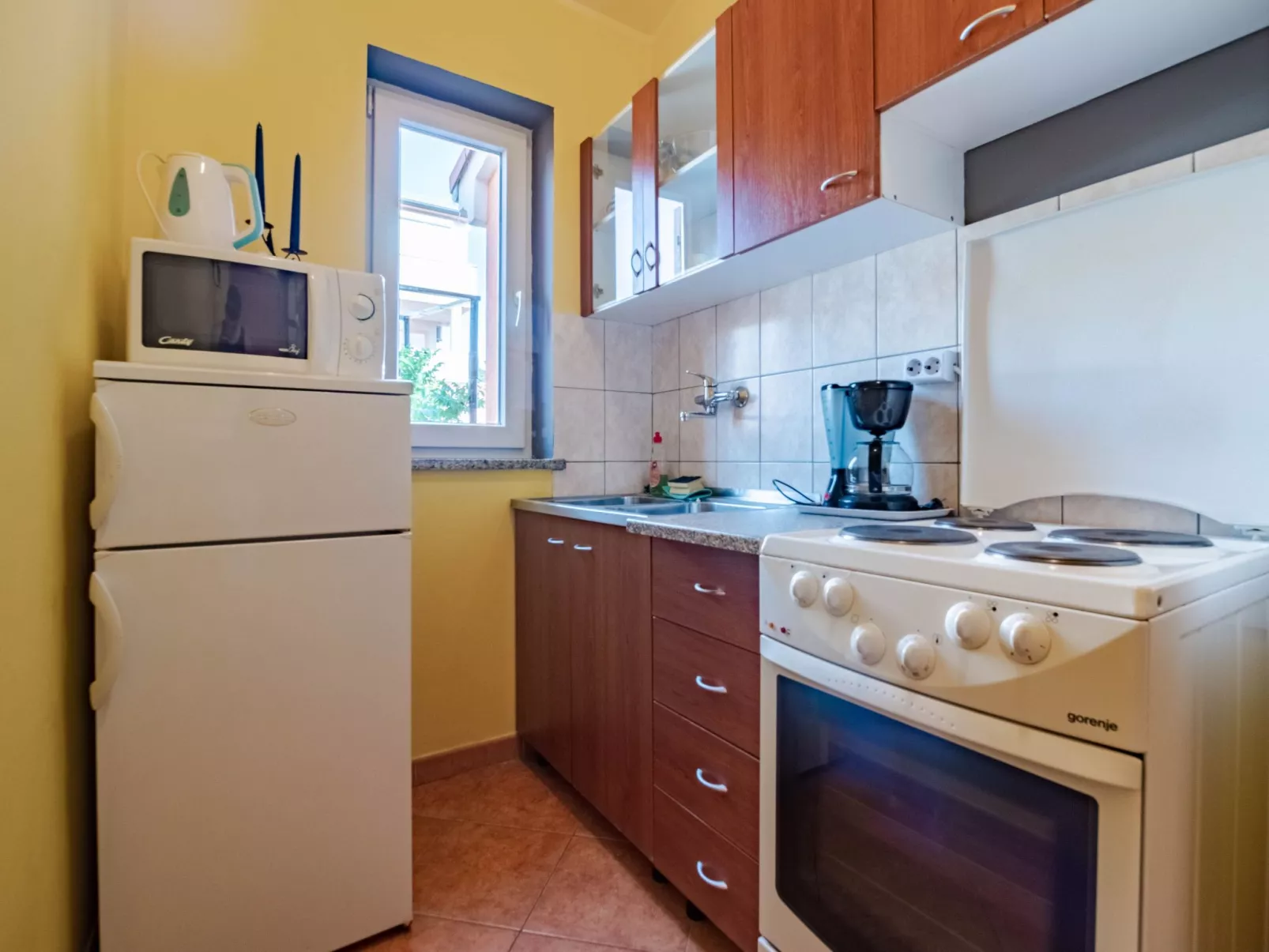 "Arijana1" mit privater Terrasse-Drinnen